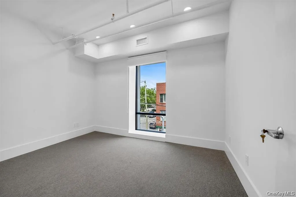 705 Middle Neck Rd. #304, North Hempstead, NY, ,Commercial Lease,For Rent,Middle Neck Rd. #304,0,1043321 705 Middle Neck Rd. #304, North Hempstead, NY, ,Commercial Lease,For Rent,Middle Neck Rd. #304,0,1043321