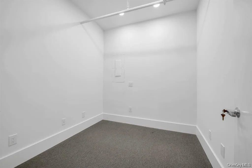 705 Middle Neck Rd. #304, North Hempstead, NY, ,Commercial Lease,For Rent,Middle Neck Rd. #304,0,1043321 705 Middle Neck Rd. #304, North Hempstead, NY, ,Commercial Lease,For Rent,Middle Neck Rd. #304,0,1043321
