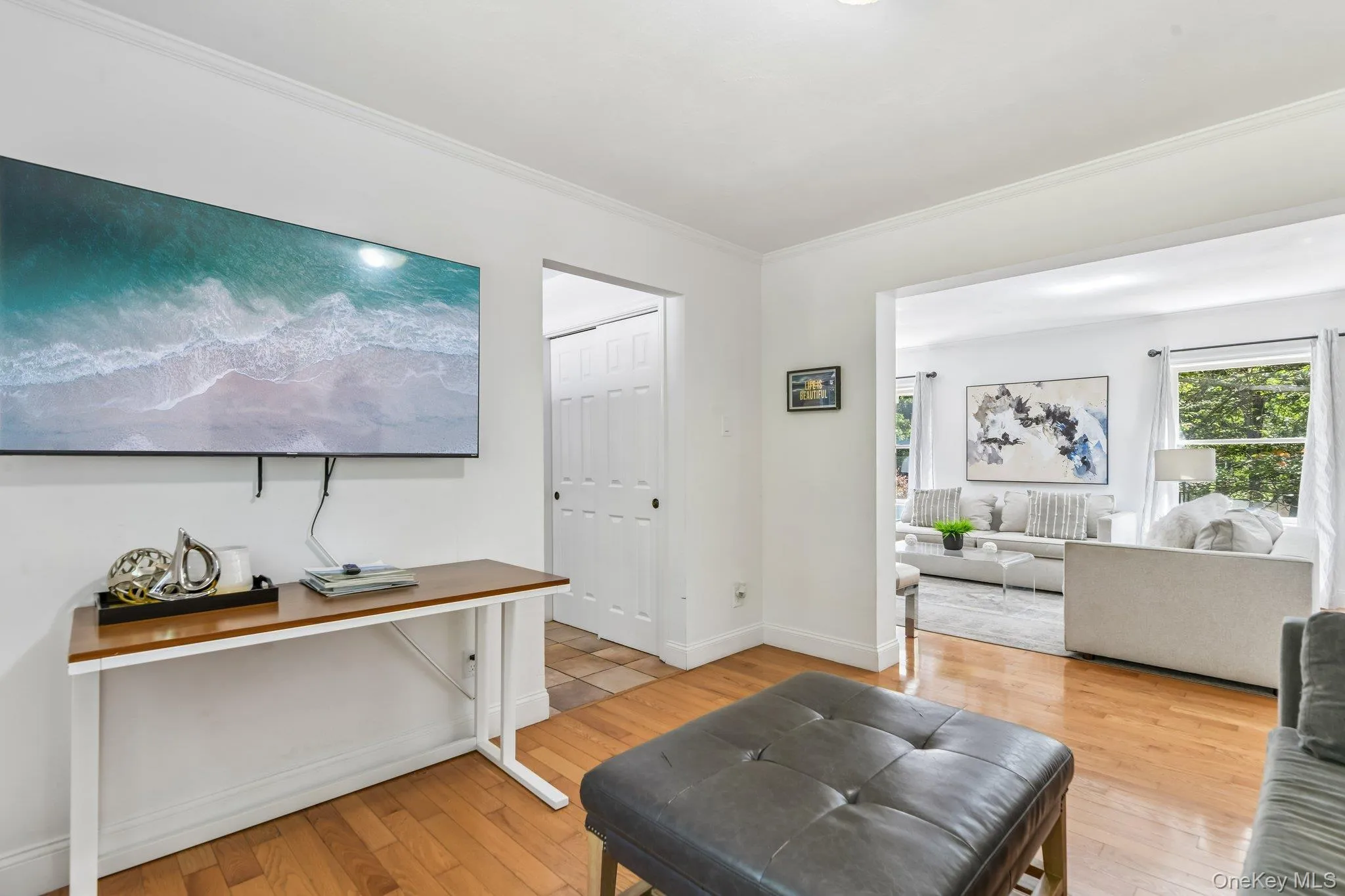 4 Wooded Lane, Southampton, NY, 4 Bedrooms Bedrooms, 8 Rooms Rooms,2 BathroomsBathrooms,Residential,For Rent,Wooded,0,1043324 4 Wooded Lane, Southampton, NY, 4 Bedrooms Bedrooms, 8 Rooms Rooms,2 BathroomsBathrooms,Residential,For Rent,Wooded,0,1043324