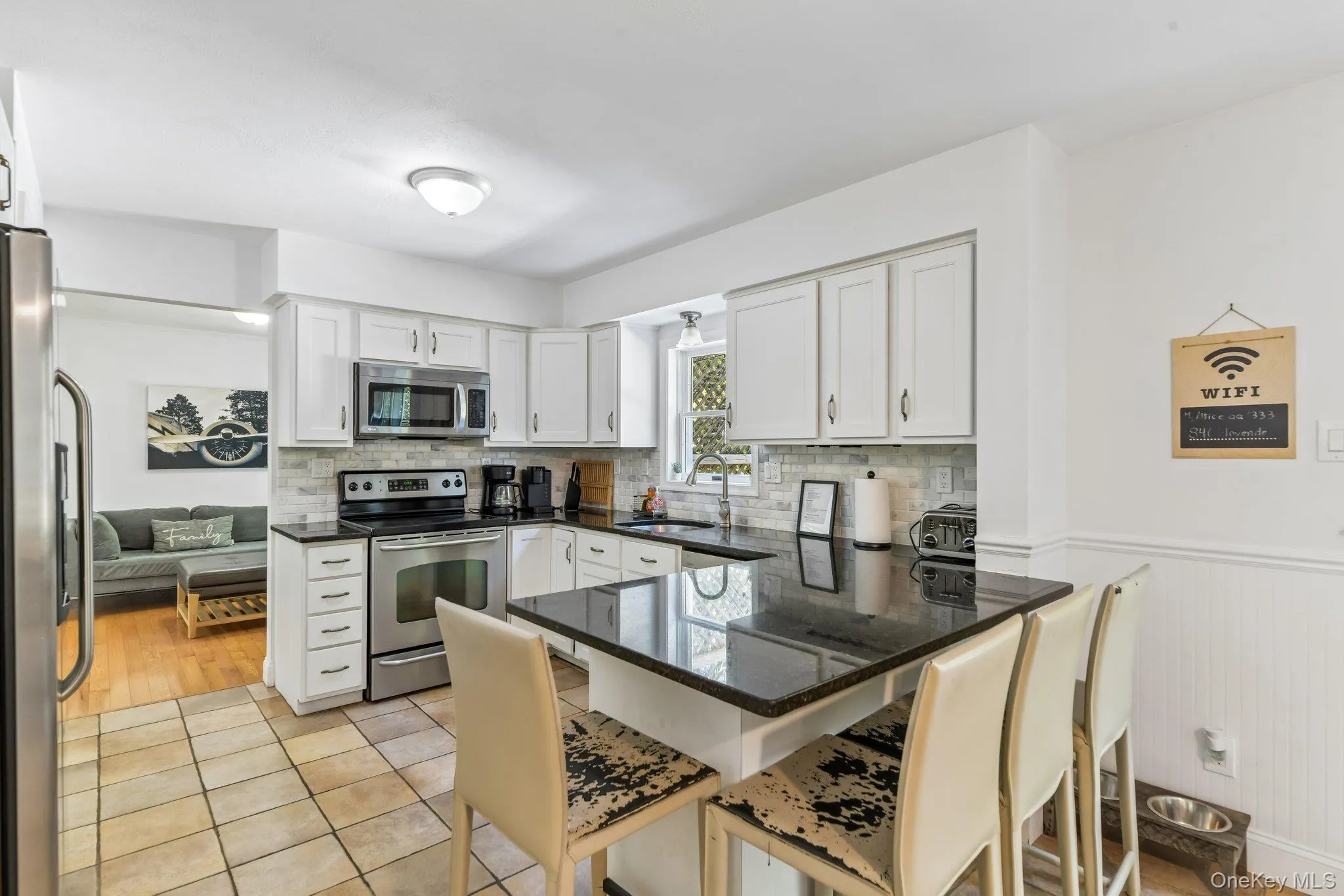 4 Wooded Lane, Southampton, NY, 4 Bedrooms Bedrooms, 8 Rooms Rooms,2 BathroomsBathrooms,Residential,For Rent,Wooded,0,1043324 4 Wooded Lane, Southampton, NY, 4 Bedrooms Bedrooms, 8 Rooms Rooms,2 BathroomsBathrooms,Residential,For Rent,Wooded,0,1043324