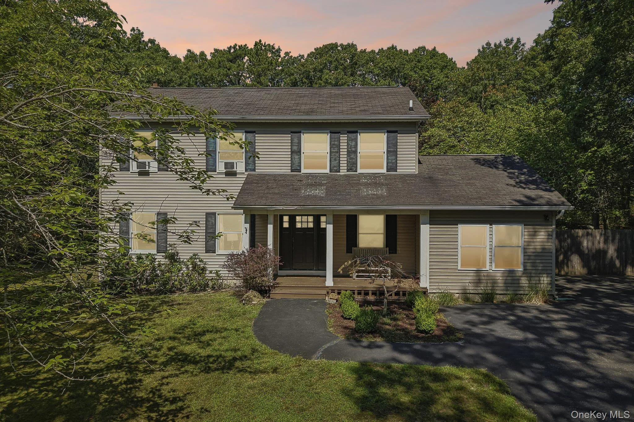 4 Wooded Lane, Southampton, NY, 4 Bedrooms Bedrooms, 8 Rooms Rooms,2 BathroomsBathrooms,Residential,For Rent,Wooded,0,1043324 4 Wooded Lane, Southampton, NY, 4 Bedrooms Bedrooms, 8 Rooms Rooms,2 BathroomsBathrooms,Residential,For Rent,Wooded,0,1043324