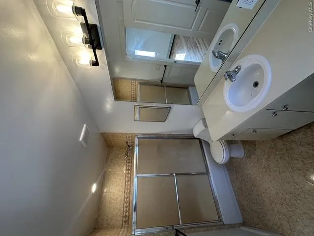 37 Hickory Road, North Hempstead, NY , With , 3 Bedroom , and , 5 Room , 2 Bathroom , For , Residential Lease , For Rent , 1043335 , MLSID,1043335 37 Hickory Road, North Hempstead, NY , With , 3 Bedroom , and , 5 Room , 2 Bathroom , For , Residential Lease , For Rent , 1043335 , MLSID,1043335