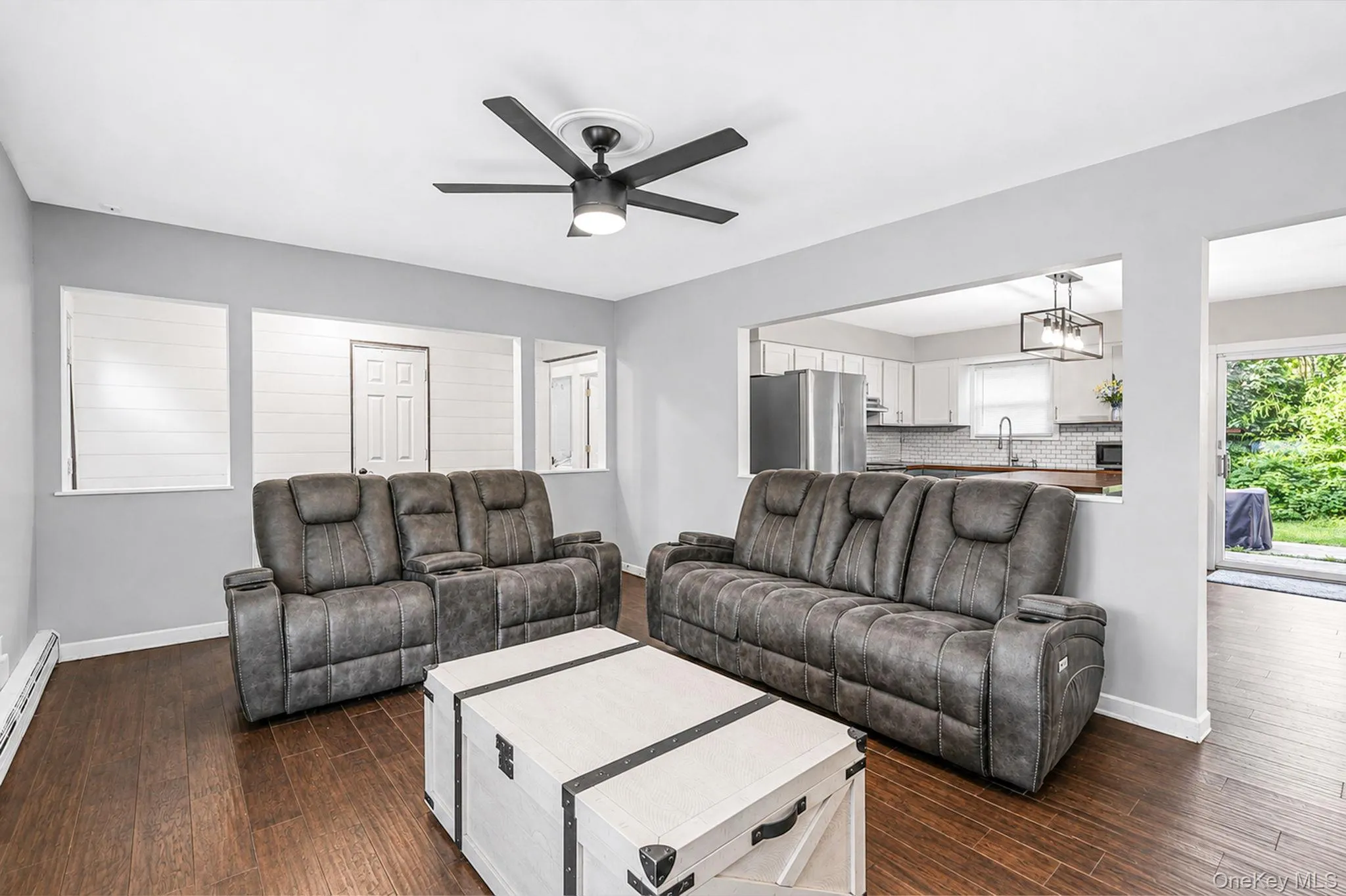 30 Ashland Street, Brookhaven, NY, 4 Bedrooms Bedrooms, 9 Rooms Rooms,2 BathroomsBathrooms,Residential,For Rent,Ashland,0,1043338 30 Ashland Street, Brookhaven, NY, 4 Bedrooms Bedrooms, 9 Rooms Rooms,2 BathroomsBathrooms,Residential,For Rent,Ashland,0,1043338