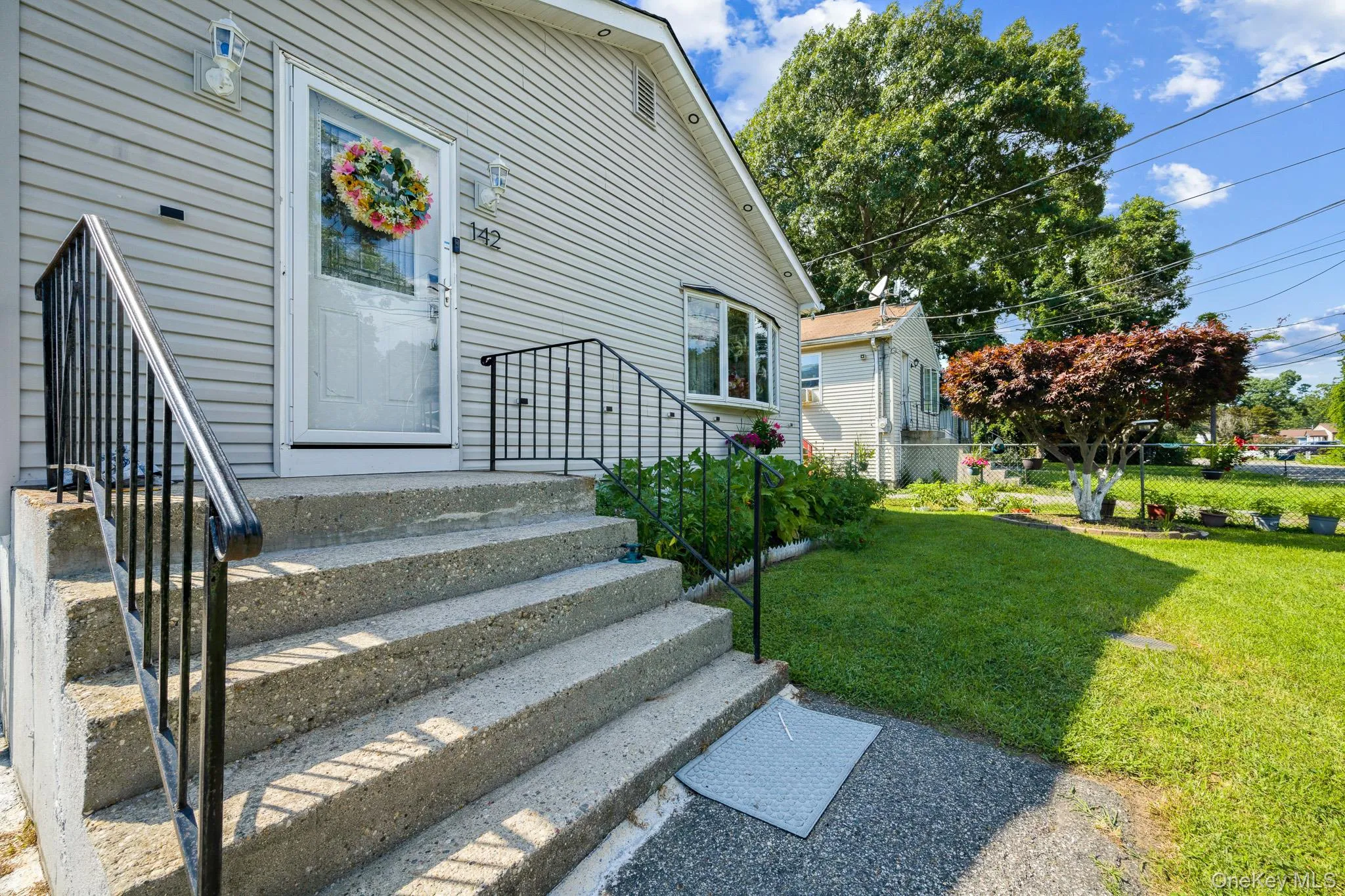 142 27th Street, Babylon, NY, 5 Bedrooms Bedrooms, 10 Rooms Rooms,2 BathroomsBathrooms,Residential,For Rent,27th,0,1043340 142 27th Street, Babylon, NY, 5 Bedrooms Bedrooms, 10 Rooms Rooms,2 BathroomsBathrooms,Residential,For Rent,27th,0,1043340