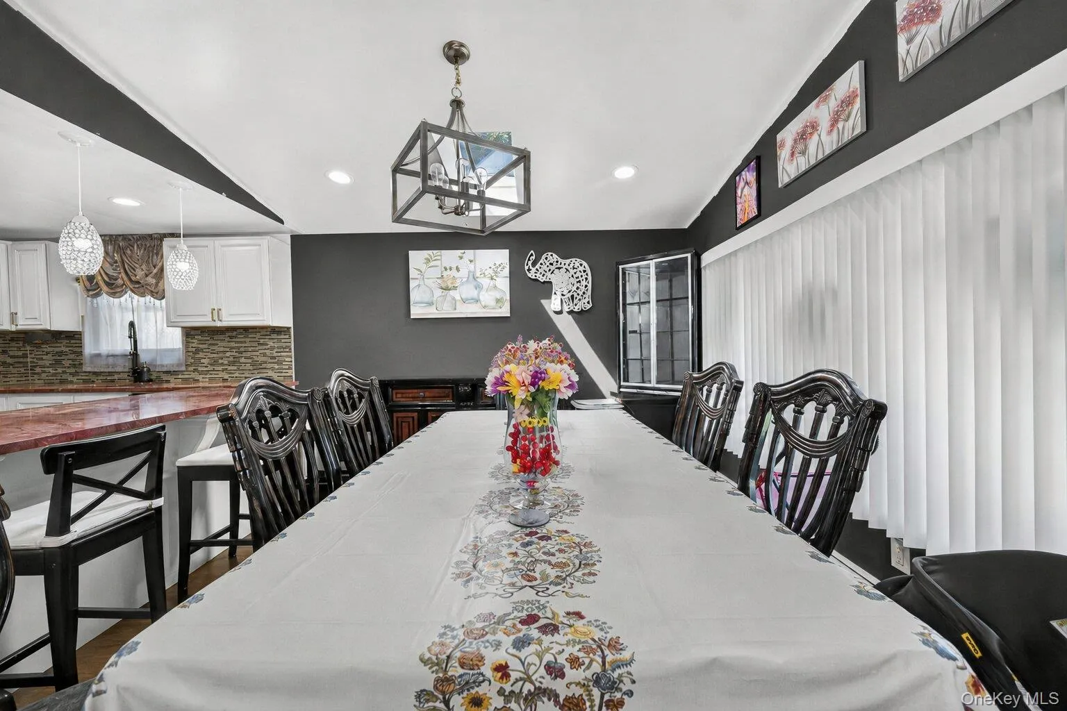 142 27th Street, Babylon, NY, 5 Bedrooms Bedrooms, 10 Rooms Rooms,2 BathroomsBathrooms,Residential,For Rent,27th,0,1043340 142 27th Street, Babylon, NY, 5 Bedrooms Bedrooms, 10 Rooms Rooms,2 BathroomsBathrooms,Residential,For Rent,27th,0,1043340