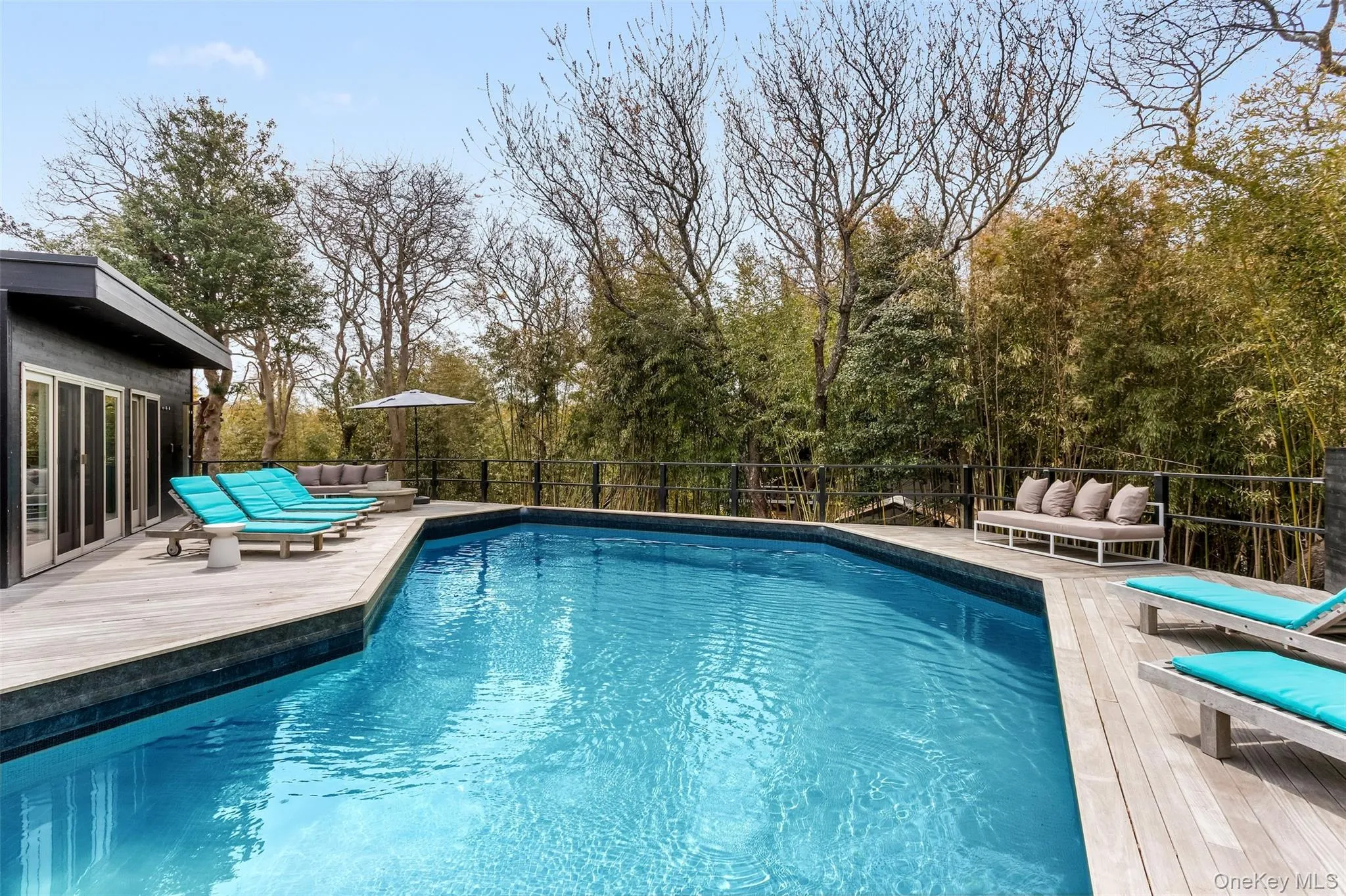 279 Bay Walk, Brookhaven, NY, 4 Bedrooms Bedrooms, 7 Rooms Rooms,3 BathroomsBathrooms,Residential,For Rent,Bay,0,1043341 279 Bay Walk, Brookhaven, NY, 4 Bedrooms Bedrooms, 7 Rooms Rooms,3 BathroomsBathrooms,Residential,For Rent,Bay,0,1043341