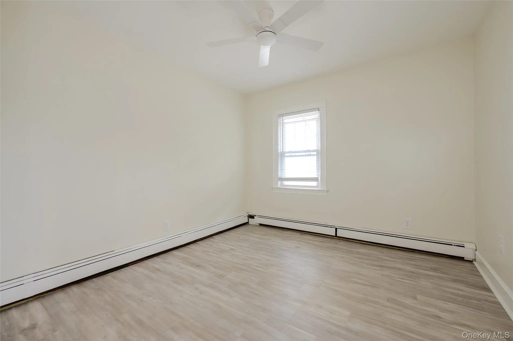 18 Watkins Street, Hempstead, NY, 2 Bedrooms Bedrooms, 5 Rooms Rooms,1 BathroomBathrooms,Residential Lease,For Rent,Watkins,0,1043342 18 Watkins Street, Hempstead, NY, 2 Bedrooms Bedrooms, 5 Rooms Rooms,1 BathroomBathrooms,Residential Lease,For Rent,Watkins,0,1043342