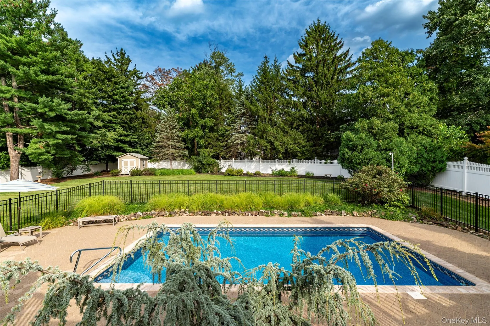 619 Russet Road, Clarkstown, NY, 4 Bedrooms Bedrooms, 9 Rooms Rooms,3 BathroomsBathrooms,Residential,For Rent,Russet,0,1043344 619 Russet Road, Clarkstown, NY, 4 Bedrooms Bedrooms, 9 Rooms Rooms,3 BathroomsBathrooms,Residential,For Rent,Russet,0,1043344