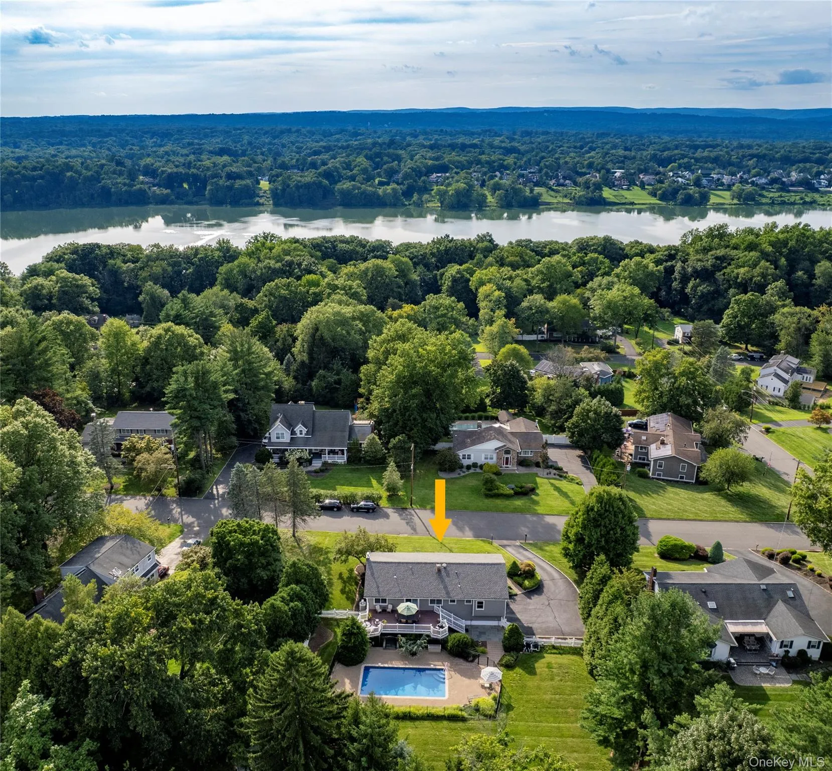 619 Russet Road, Clarkstown, NY, 4 Bedrooms Bedrooms, 9 Rooms Rooms,3 BathroomsBathrooms,Residential,For Rent,Russet,0,1043344 619 Russet Road, Clarkstown, NY, 4 Bedrooms Bedrooms, 9 Rooms Rooms,3 BathroomsBathrooms,Residential,For Rent,Russet,0,1043344
