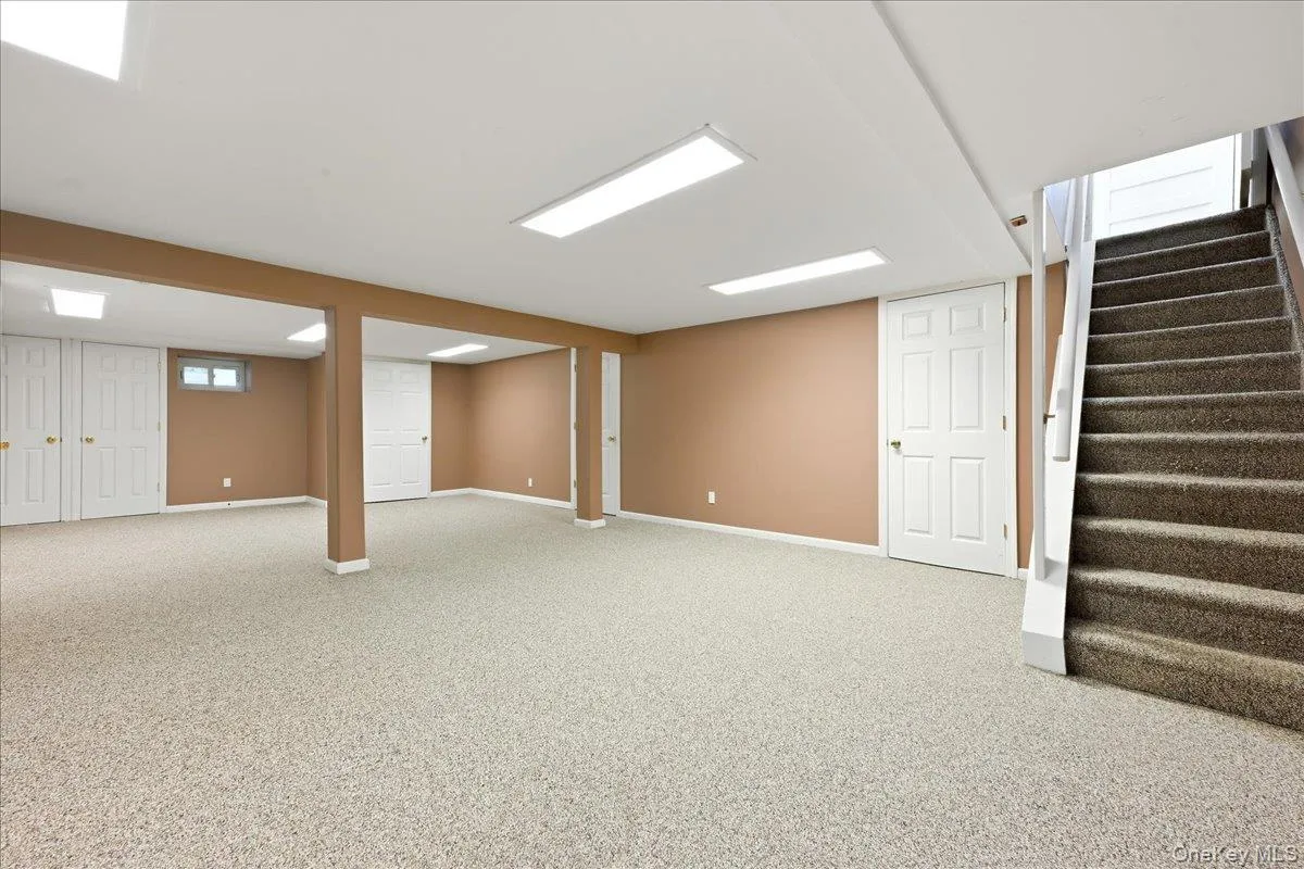 3695 Waverly Avenue, Hempstead, NY, 4 Bedrooms Bedrooms, 8 Rooms Rooms,2 BathroomsBathrooms,Residential,For Rent,Waverly,0,1043345 3695 Waverly Avenue, Hempstead, NY, 4 Bedrooms Bedrooms, 8 Rooms Rooms,2 BathroomsBathrooms,Residential,For Rent,Waverly,0,1043345