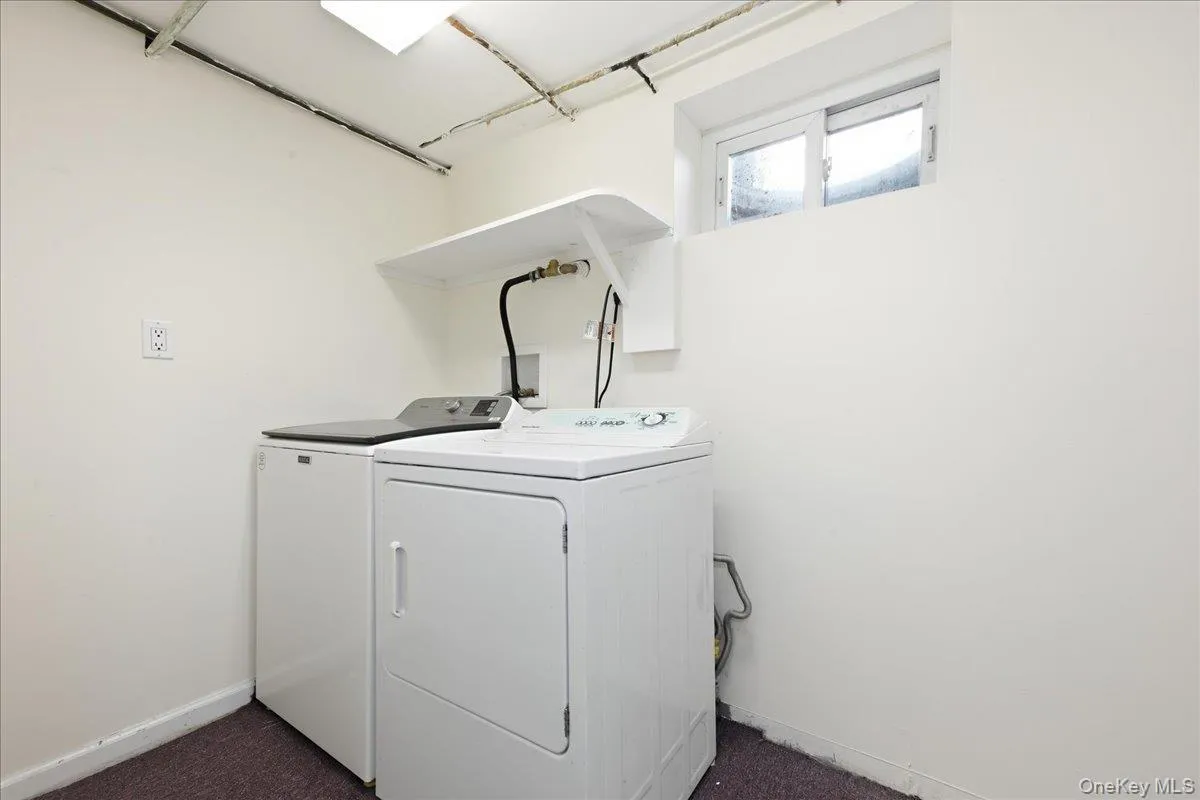 3695 Waverly Avenue, Hempstead, NY, 4 Bedrooms Bedrooms, 8 Rooms Rooms,2 BathroomsBathrooms,Residential,For Rent,Waverly,0,1043345 3695 Waverly Avenue, Hempstead, NY, 4 Bedrooms Bedrooms, 8 Rooms Rooms,2 BathroomsBathrooms,Residential,For Rent,Waverly,0,1043345