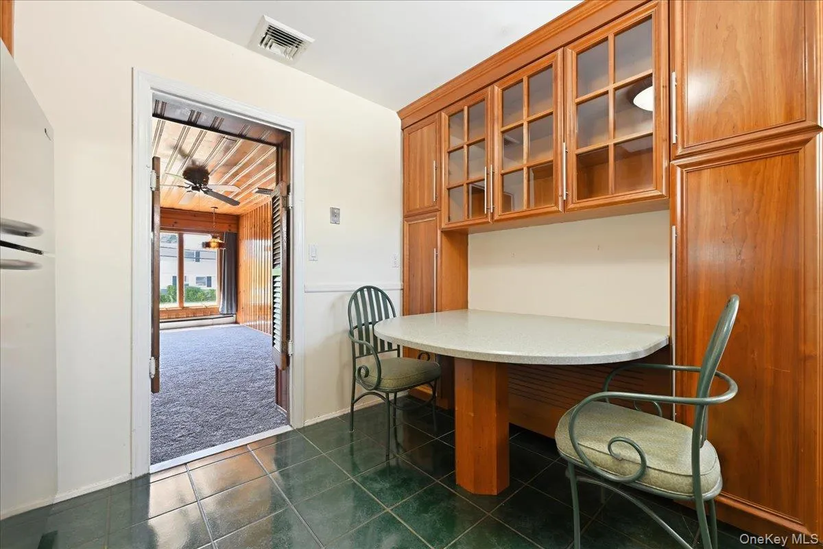 3695 Waverly Avenue, Hempstead, NY, 4 Bedrooms Bedrooms, 8 Rooms Rooms,2 BathroomsBathrooms,Residential,For Rent,Waverly,0,1043345 3695 Waverly Avenue, Hempstead, NY, 4 Bedrooms Bedrooms, 8 Rooms Rooms,2 BathroomsBathrooms,Residential,For Rent,Waverly,0,1043345