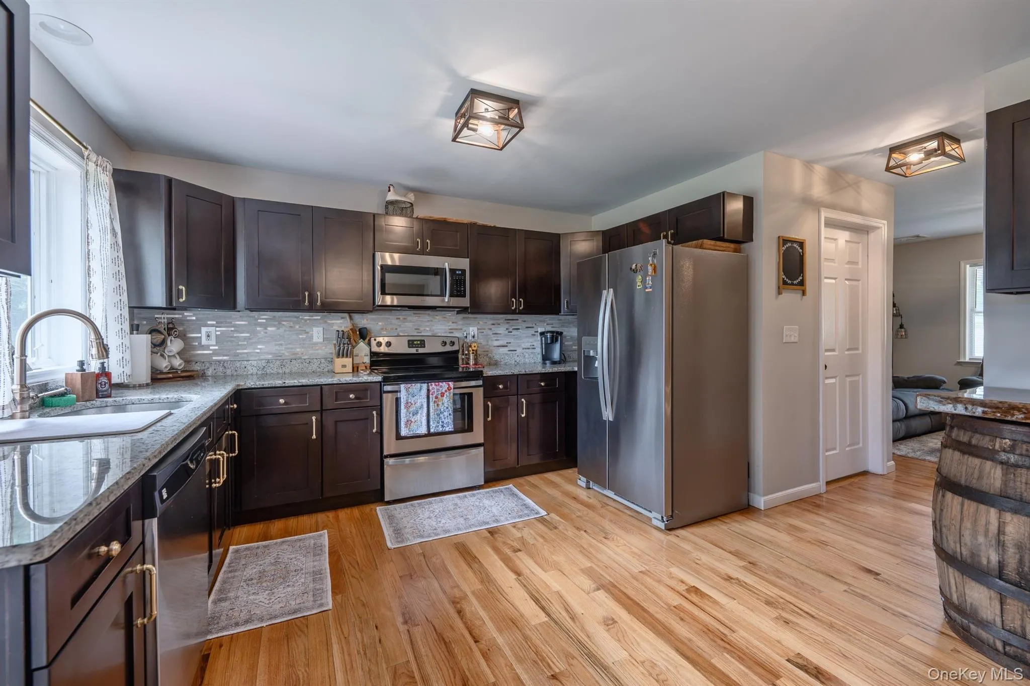 1 Sean Court, New Windsor, NY, 4 Bedrooms Bedrooms, 8 Rooms Rooms,2 BathroomsBathrooms,Residential,For Rent,Sean,0,1043349 1 Sean Court, New Windsor, NY, 4 Bedrooms Bedrooms, 8 Rooms Rooms,2 BathroomsBathrooms,Residential,For Rent,Sean,0,1043349