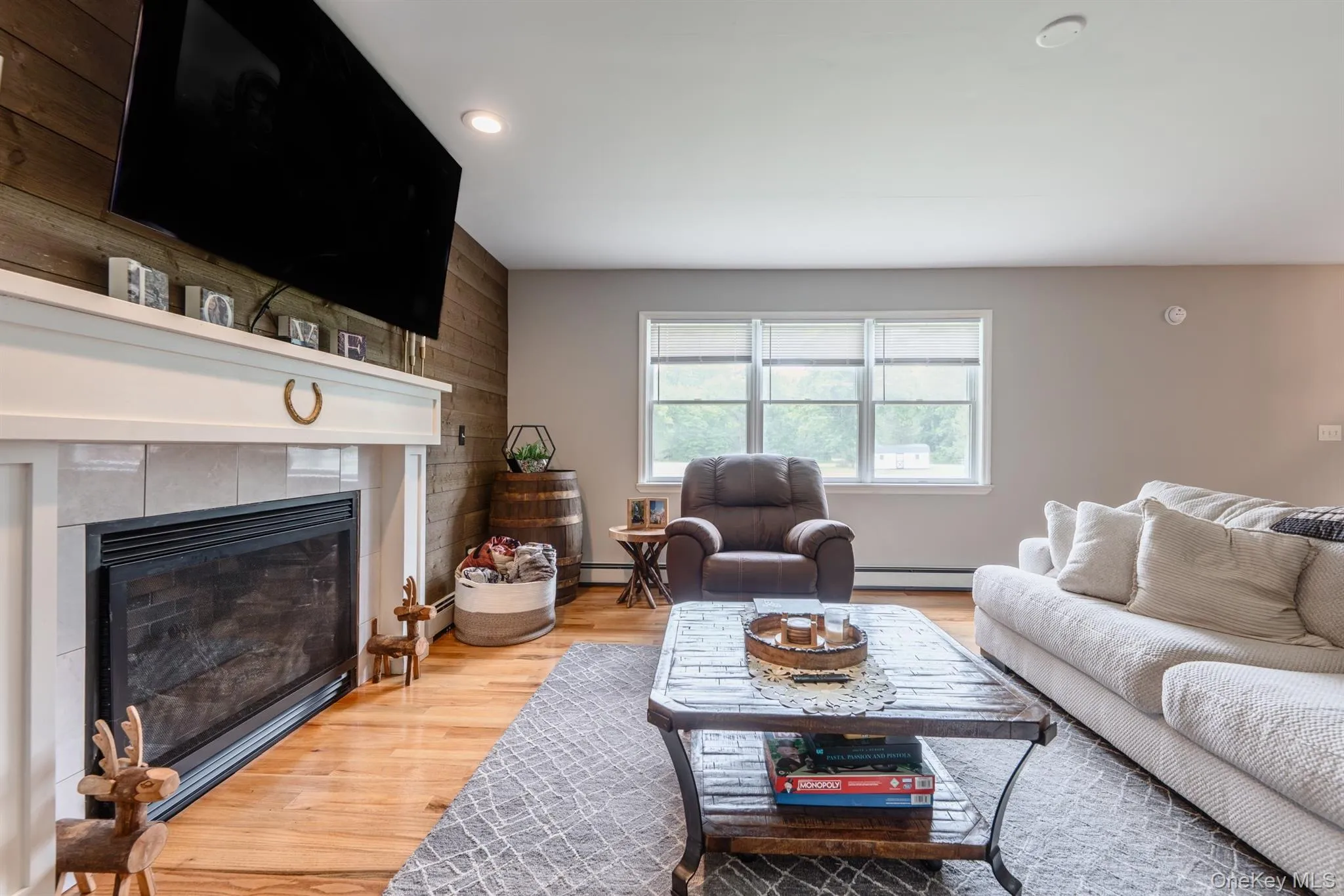 1 Sean Court, New Windsor, NY, 4 Bedrooms Bedrooms, 8 Rooms Rooms,2 BathroomsBathrooms,Residential,For Rent,Sean,0,1043349 1 Sean Court, New Windsor, NY, 4 Bedrooms Bedrooms, 8 Rooms Rooms,2 BathroomsBathrooms,Residential,For Rent,Sean,0,1043349