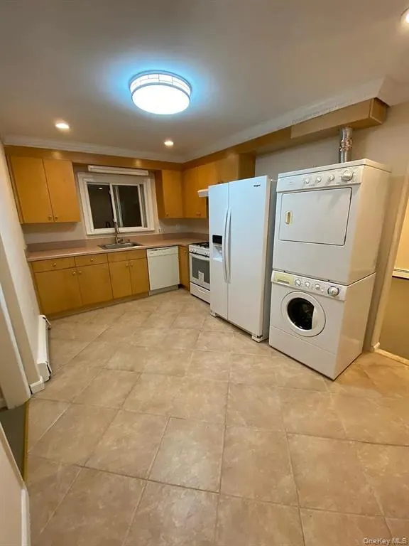 60 Stoner Avenue, North Hempstead, NY, 2 Bedrooms Bedrooms, 5 Rooms Rooms,1 BathroomBathrooms,Residential Lease,For Rent,Stoner,0,1043350 60 Stoner Avenue, North Hempstead, NY, 2 Bedrooms Bedrooms, 5 Rooms Rooms,1 BathroomBathrooms,Residential Lease,For Rent,Stoner,0,1043350