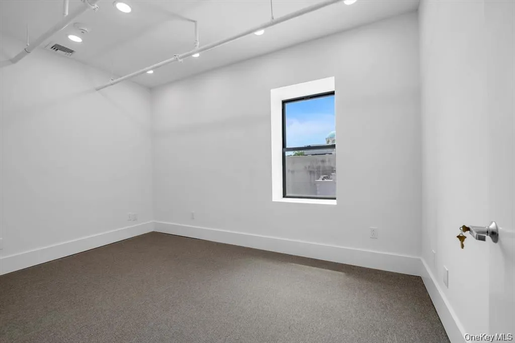 705 Middle Neck Rd. #306, North Hempstead, NY, ,Commercial Lease,For Rent,Middle Neck Rd. #306,0,1043351 705 Middle Neck Rd. #306, North Hempstead, NY, ,Commercial Lease,For Rent,Middle Neck Rd. #306,0,1043351