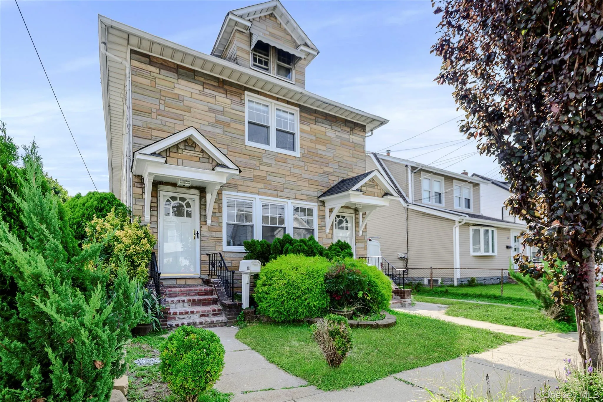 18 Watkins Street, Hempstead, NY, 3 Bedrooms Bedrooms, 8 Rooms Rooms,1 BathroomBathrooms,Residential Lease,For Rent,Watkins,0,1043356 18 Watkins Street, Hempstead, NY, 3 Bedrooms Bedrooms, 8 Rooms Rooms,1 BathroomBathrooms,Residential Lease,For Rent,Watkins,0,1043356