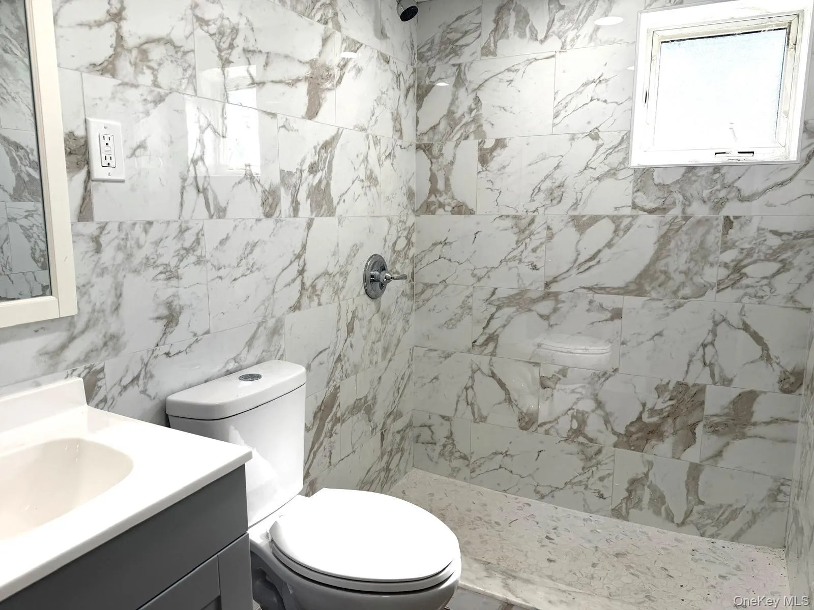 17 Marina Road, Hempstead, NY, 3 Bedroom Bedrooms, 5 Room Rooms,1 BathroomBathrooms,Residential Lease,For Rent,Marina,0,1043357 17 Marina Road, Hempstead, NY, 3 Bedroom Bedrooms, 5 Room Rooms,1 BathroomBathrooms,Residential Lease,For Rent,Marina,0,1043357