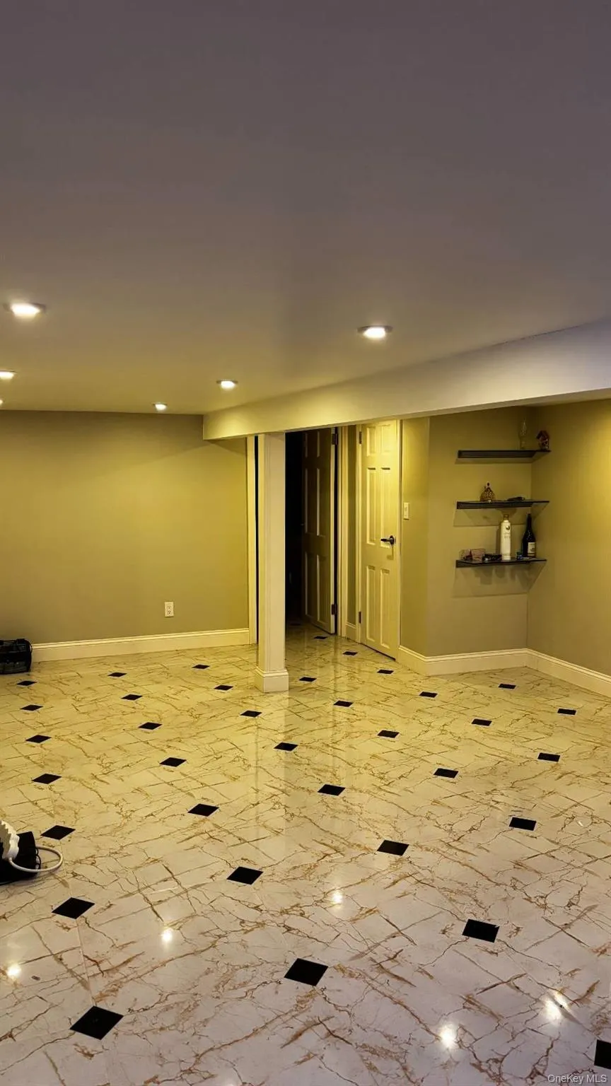 8608 144th Street, New York, NY, 3 Bedrooms Bedrooms, 6 Rooms Rooms,2 BathroomsBathrooms,Residential,For Rent,144th,0,1043365 8608 144th Street, New York, NY, 3 Bedrooms Bedrooms, 6 Rooms Rooms,2 BathroomsBathrooms,Residential,For Rent,144th,0,1043365