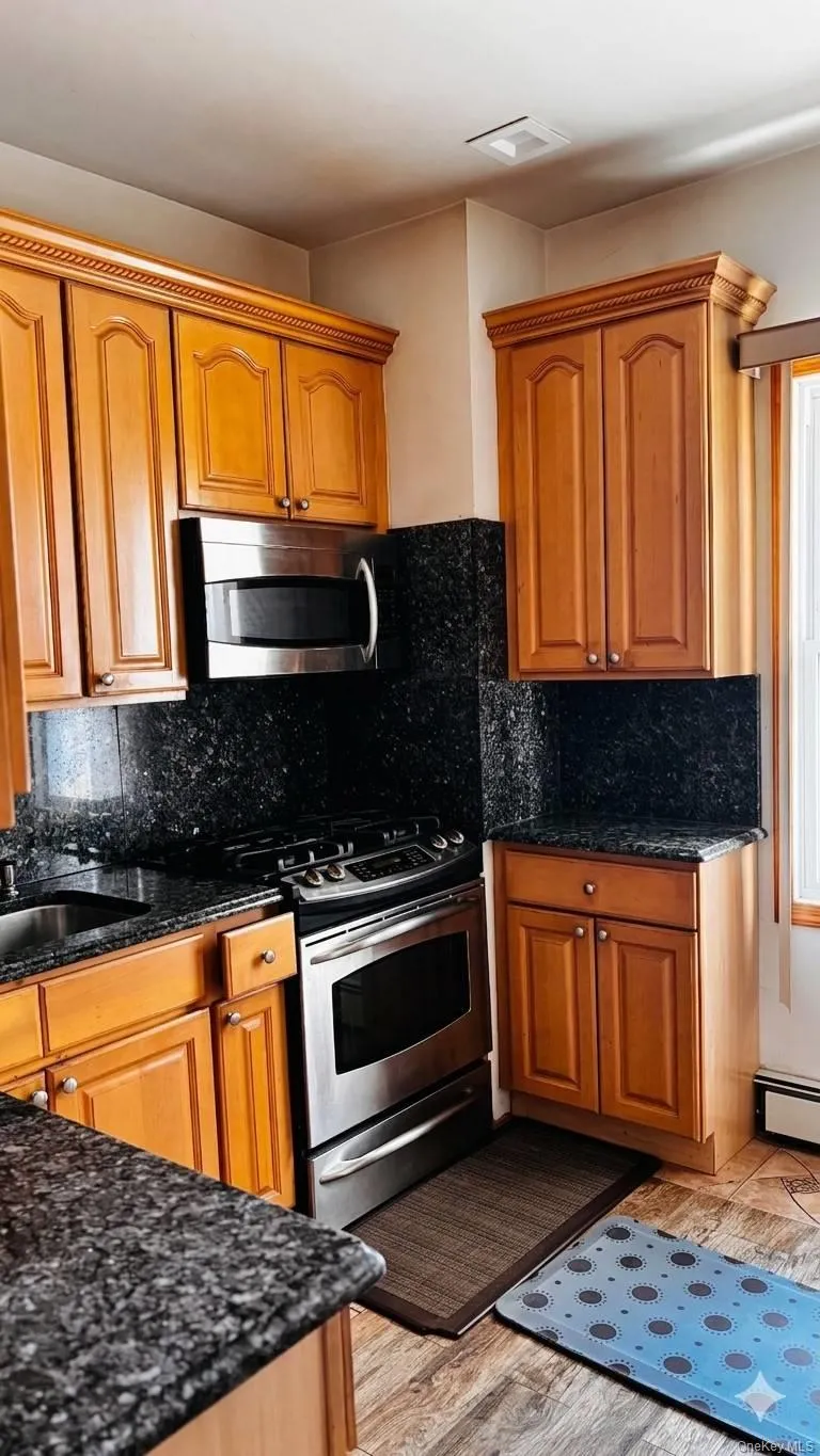 8608 144th Street, New York, NY, 3 Bedrooms Bedrooms, 6 Rooms Rooms,2 BathroomsBathrooms,Residential,For Rent,144th,0,1043365 8608 144th Street, New York, NY, 3 Bedrooms Bedrooms, 6 Rooms Rooms,2 BathroomsBathrooms,Residential,For Rent,144th,0,1043365