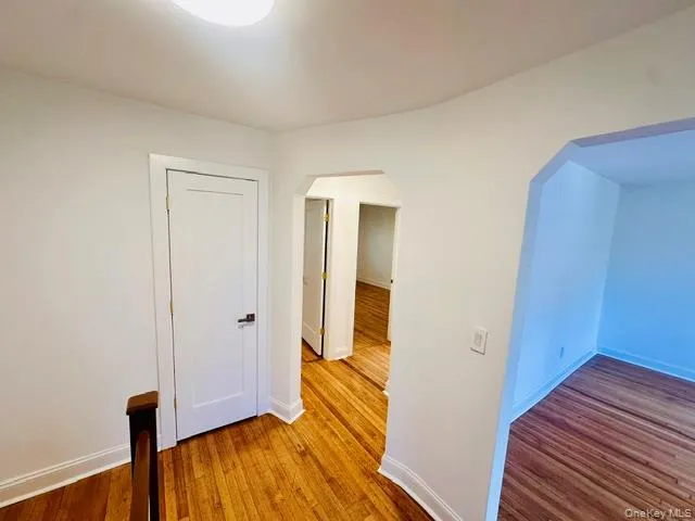 1754 Seminole Avenue, New York, NY, 2 Bedroom Bedrooms, 4 Room Rooms,1 BathroomBathrooms,Residential Lease,For Rent,Seminole,0,1043380 1754 Seminole Avenue, New York, NY, 2 Bedroom Bedrooms, 4 Room Rooms,1 BathroomBathrooms,Residential Lease,For Rent,Seminole,0,1043380