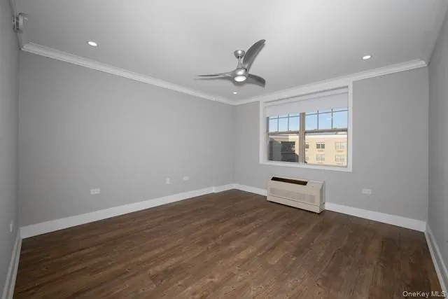 1100 Avalon Street, Glen Cove, NY, 2 Bedroom Bedrooms, 5 Room Rooms,2 BathroomBathrooms,Residential Lease,For Rent,Avalon,0,1043390 1100 Avalon Street, Glen Cove, NY, 2 Bedroom Bedrooms, 5 Room Rooms,2 BathroomBathrooms,Residential Lease,For Rent,Avalon,0,1043390