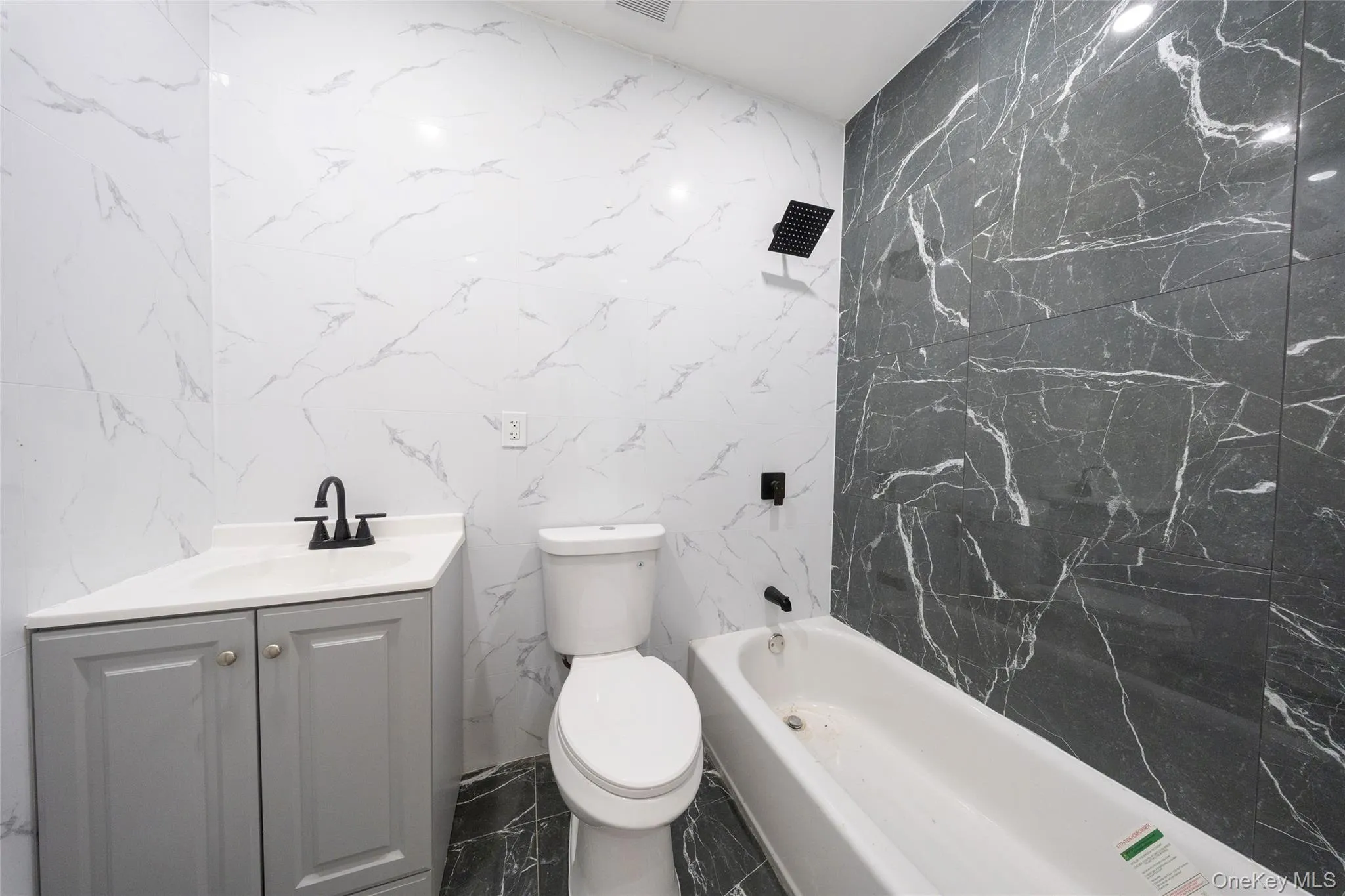 191-29 109th Road, New York, NY, 8 Bedrooms Bedrooms, 10 Rooms Rooms,6 BathroomsBathrooms,Residential,For Rent,109th,0,1043397 191-29 109th Road, New York, NY, 8 Bedrooms Bedrooms, 10 Rooms Rooms,6 BathroomsBathrooms,Residential,For Rent,109th,0,1043397