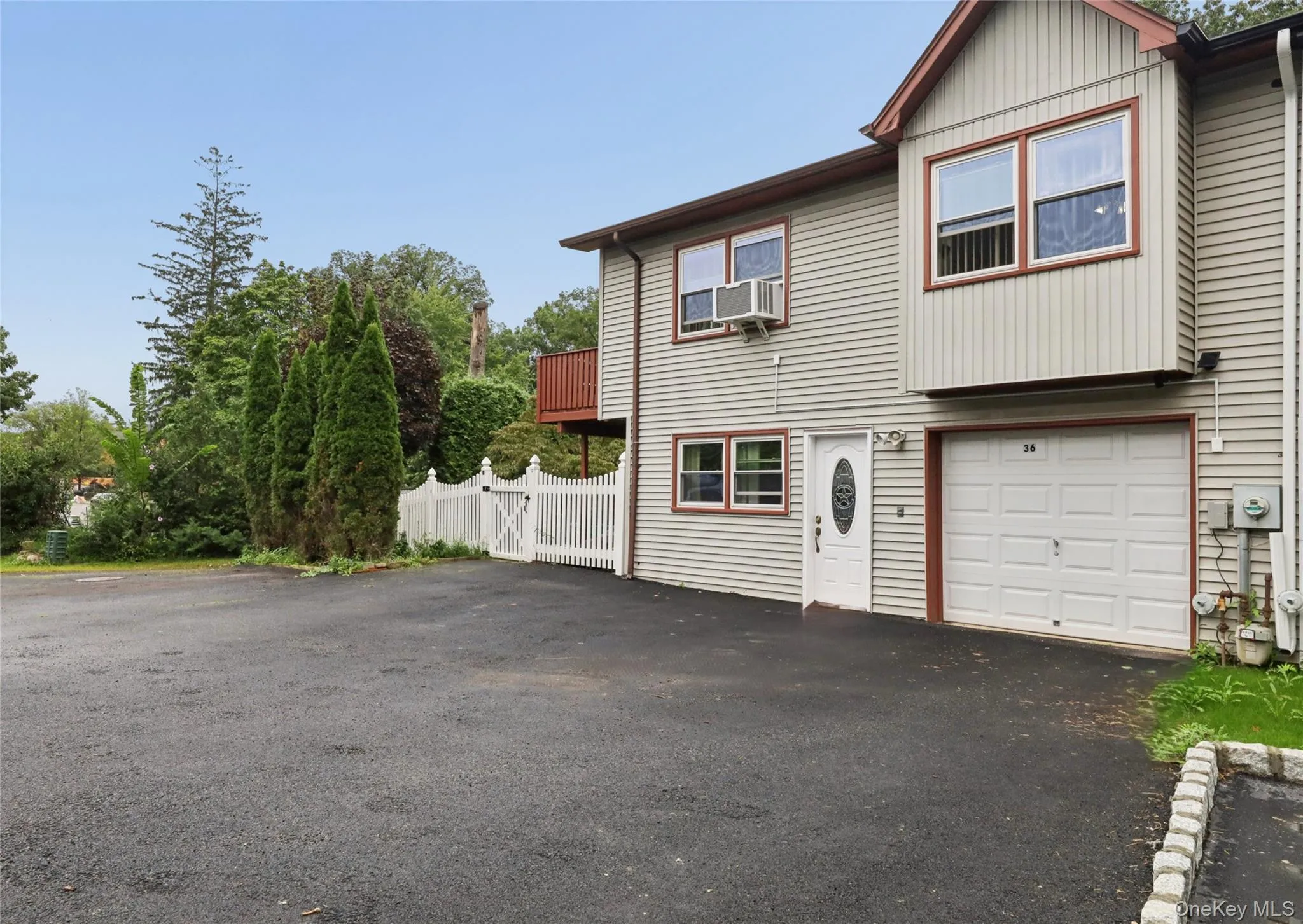 36 Singer Avenue, Ramapo, NY, 5 Bedrooms Bedrooms, 10 Rooms Rooms,3 BathroomsBathrooms,Residential,For Rent,Singer,0,1043400 36 Singer Avenue, Ramapo, NY, 5 Bedrooms Bedrooms, 10 Rooms Rooms,3 BathroomsBathrooms,Residential,For Rent,Singer,0,1043400