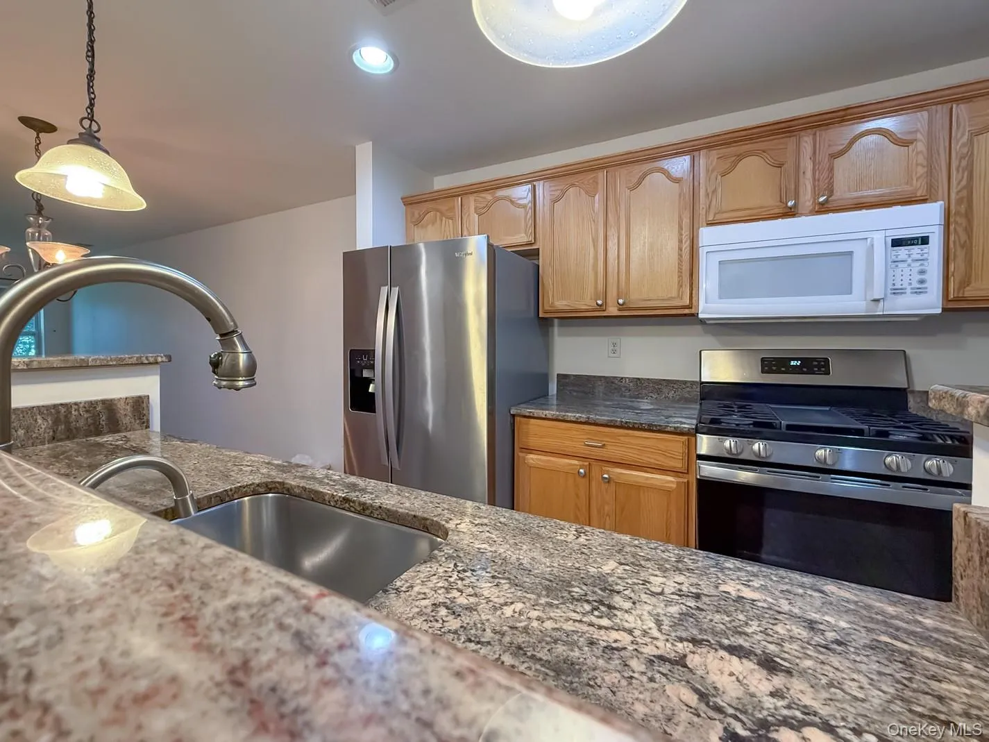 212 Viewpoint Terrace, Peekskill, NY, 2 Bedrooms Bedrooms, 5 Rooms Rooms,2 BathroomsBathrooms,Residential Lease,For Rent,Viewpoint,0,1043404 212 Viewpoint Terrace, Peekskill, NY, 2 Bedrooms Bedrooms, 5 Rooms Rooms,2 BathroomsBathrooms,Residential Lease,For Rent,Viewpoint,0,1043404