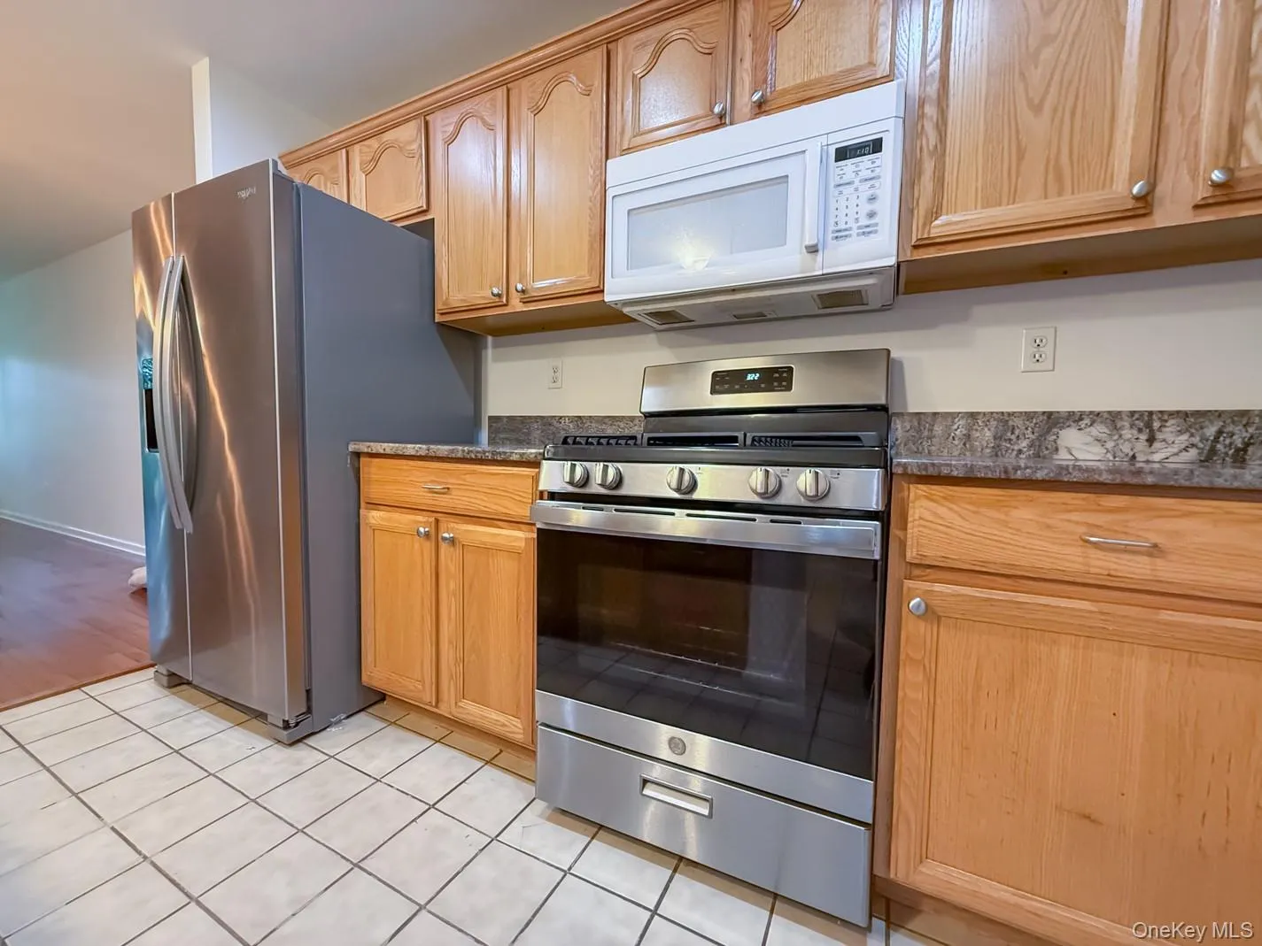 212 Viewpoint Terrace, Peekskill, NY, 2 Bedrooms Bedrooms, 5 Rooms Rooms,2 BathroomsBathrooms,Residential Lease,For Rent,Viewpoint,0,1043404 212 Viewpoint Terrace, Peekskill, NY, 2 Bedrooms Bedrooms, 5 Rooms Rooms,2 BathroomsBathrooms,Residential Lease,For Rent,Viewpoint,0,1043404