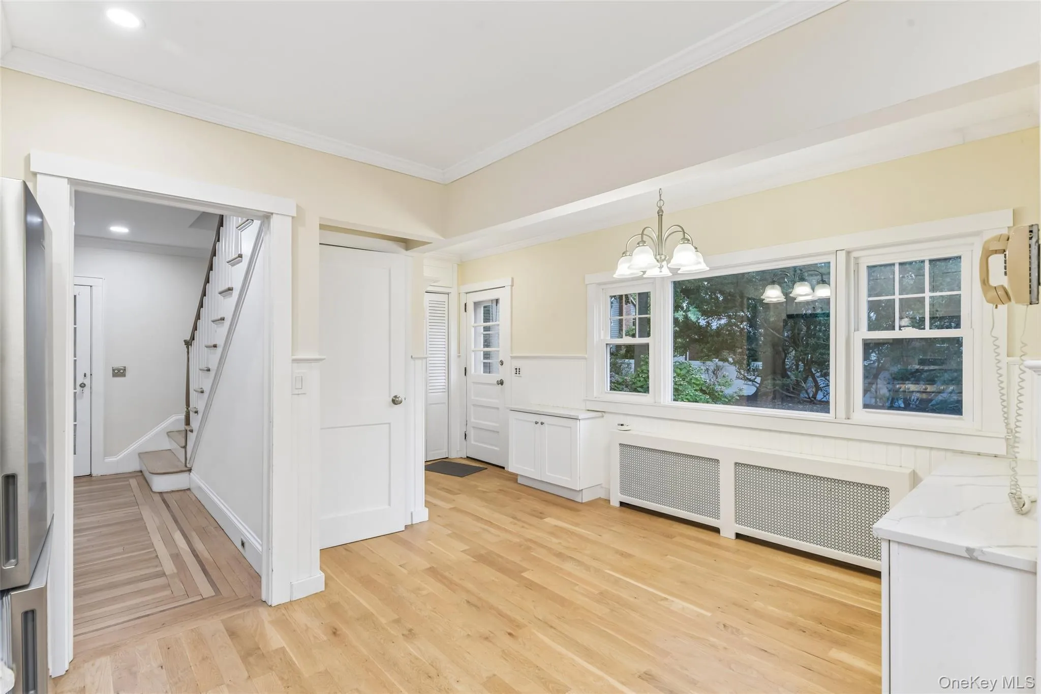 204 Auburn Street, North Hempstead, NY, 3 Bedrooms Bedrooms, 7 Rooms Rooms,1 BathroomBathrooms,Residential,For Rent,Auburn,0,1043406 204 Auburn Street, North Hempstead, NY, 3 Bedrooms Bedrooms, 7 Rooms Rooms,1 BathroomBathrooms,Residential,For Rent,Auburn,0,1043406