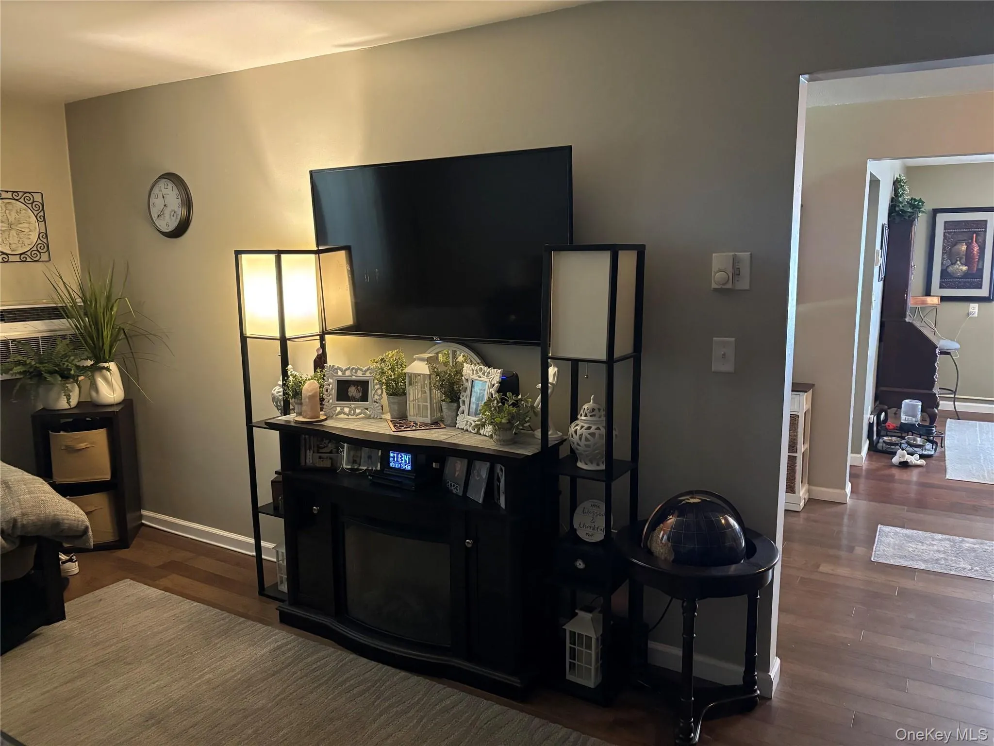 10 Oakwood Terrace, New Windsor, NY, 3 Bedrooms Bedrooms, 6 Rooms Rooms,2 BathroomsBathrooms,Residential,For Rent,Oakwood Terrace,0,1043409 10 Oakwood Terrace, New Windsor, NY, 3 Bedrooms Bedrooms, 6 Rooms Rooms,2 BathroomsBathrooms,Residential,For Rent,Oakwood Terrace,0,1043409