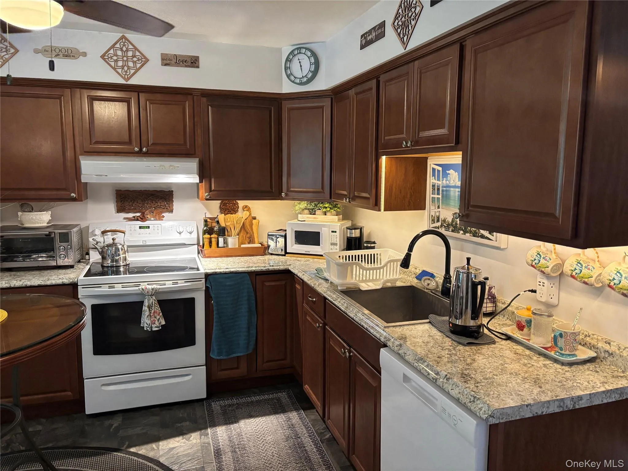 10 Oakwood Terrace, New Windsor, NY, 3 Bedrooms Bedrooms, 6 Rooms Rooms,2 BathroomsBathrooms,Residential,For Rent,Oakwood Terrace,0,1043409 10 Oakwood Terrace, New Windsor, NY, 3 Bedrooms Bedrooms, 6 Rooms Rooms,2 BathroomsBathrooms,Residential,For Rent,Oakwood Terrace,0,1043409