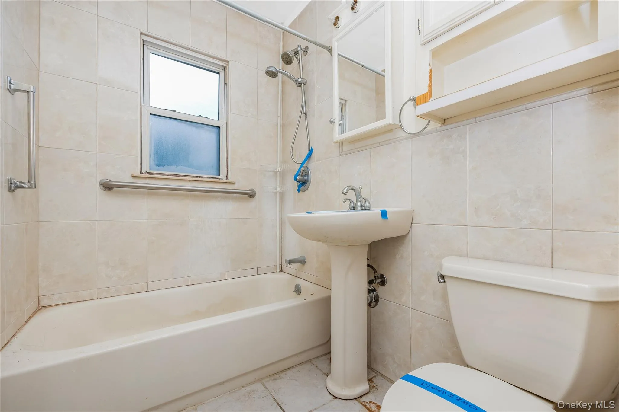 297 16th Street, Babylon, NY, 2 Bedrooms Bedrooms, 4 Rooms Rooms,1 BathroomBathrooms,Residential,For Rent,16th,0,1043414 297 16th Street, Babylon, NY, 2 Bedrooms Bedrooms, 4 Rooms Rooms,1 BathroomBathrooms,Residential,For Rent,16th,0,1043414