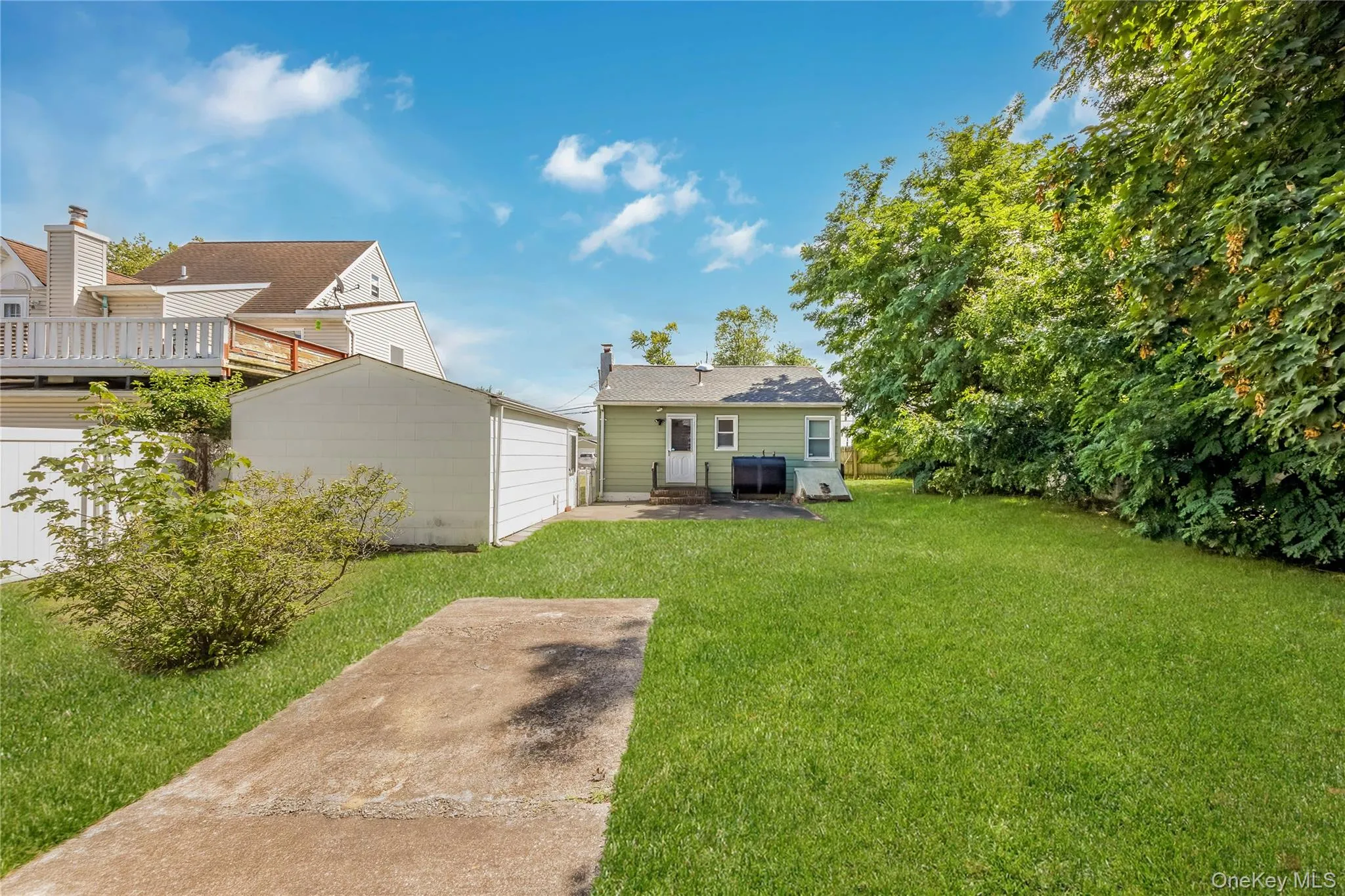 297 16th Street, Babylon, NY, 2 Bedrooms Bedrooms, 4 Rooms Rooms,1 BathroomBathrooms,Residential,For Rent,16th,0,1043414 297 16th Street, Babylon, NY, 2 Bedrooms Bedrooms, 4 Rooms Rooms,1 BathroomBathrooms,Residential,For Rent,16th,0,1043414