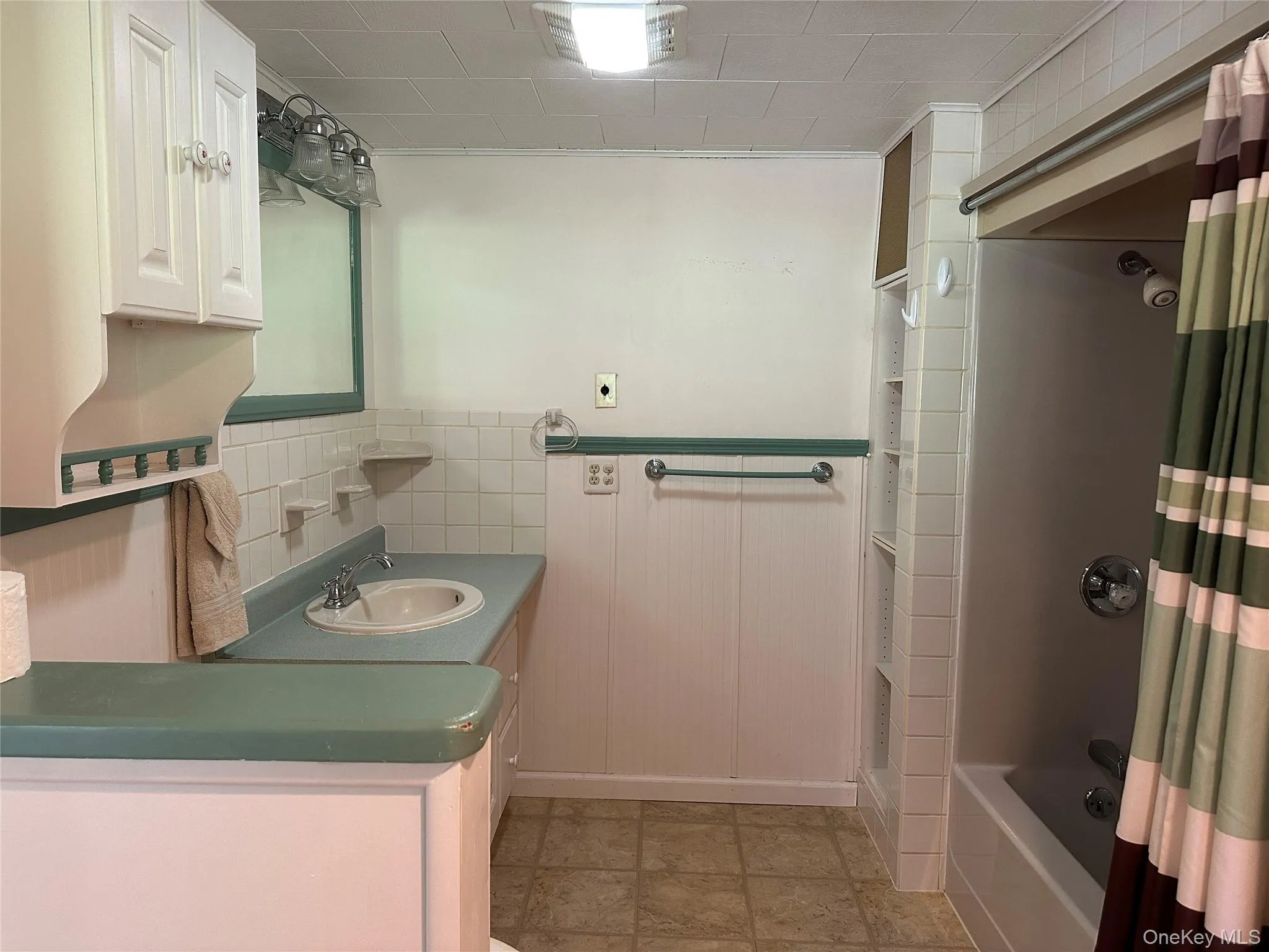 979 De Bruce Road, Rockland, NY, 2 Bedrooms Bedrooms, 5 Rooms Rooms,1 BathroomBathrooms,Residential,For Rent,De Bruce,0,1043419 979 De Bruce Road, Rockland, NY, 2 Bedrooms Bedrooms, 5 Rooms Rooms,1 BathroomBathrooms,Residential,For Rent,De Bruce,0,1043419
