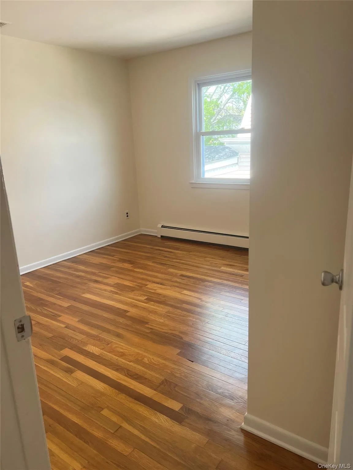 14 Mill Street, Orangetown, NY, 3 Bedrooms Bedrooms, 5 Rooms Rooms,1 BathroomBathrooms,Residential Lease,For Rent,Mill,0,1043422 14 Mill Street, Orangetown, NY, 3 Bedrooms Bedrooms, 5 Rooms Rooms,1 BathroomBathrooms,Residential Lease,For Rent,Mill,0,1043422