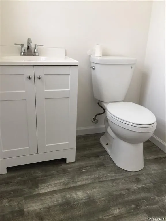 1/2 bath 1/2 bath