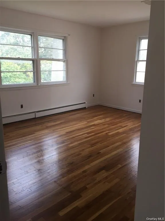 14 Mill Street, Orangetown, NY, 3 Bedrooms Bedrooms, 5 Rooms Rooms,1 BathroomBathrooms,Residential Lease,For Rent,Mill,0,1043422 14 Mill Street, Orangetown, NY, 3 Bedrooms Bedrooms, 5 Rooms Rooms,1 BathroomBathrooms,Residential Lease,For Rent,Mill,0,1043422
