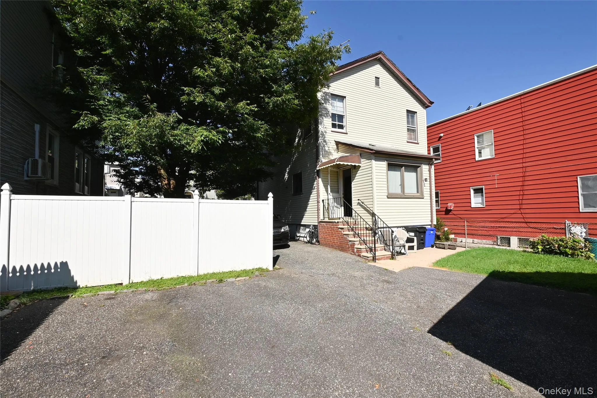 1313 126th Street, New York, NY, 3 Bedrooms Bedrooms, 7 Rooms Rooms,1 BathroomBathrooms,Residential,For Rent,126th,0,1043426 1313 126th Street, New York, NY, 3 Bedrooms Bedrooms, 7 Rooms Rooms,1 BathroomBathrooms,Residential,For Rent,126th,0,1043426