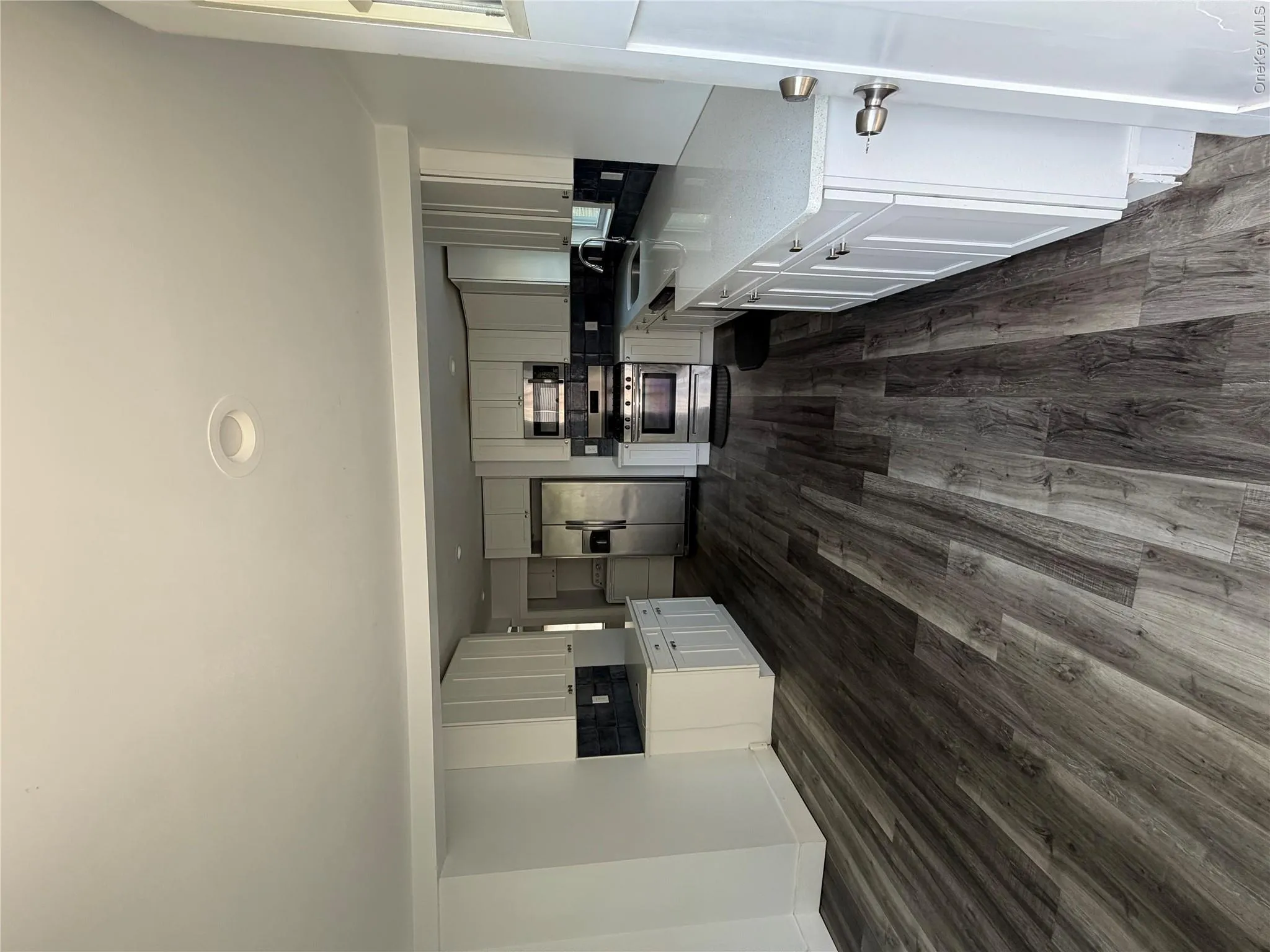 91 River Avenue, Brookhaven, NY, 3 Bedroom Bedrooms, 4 Room Rooms,1 BathroomBathrooms,Residential Lease,For Rent,River,0,1043425 91 River Avenue, Brookhaven, NY, 3 Bedroom Bedrooms, 4 Room Rooms,1 BathroomBathrooms,Residential Lease,For Rent,River,0,1043425