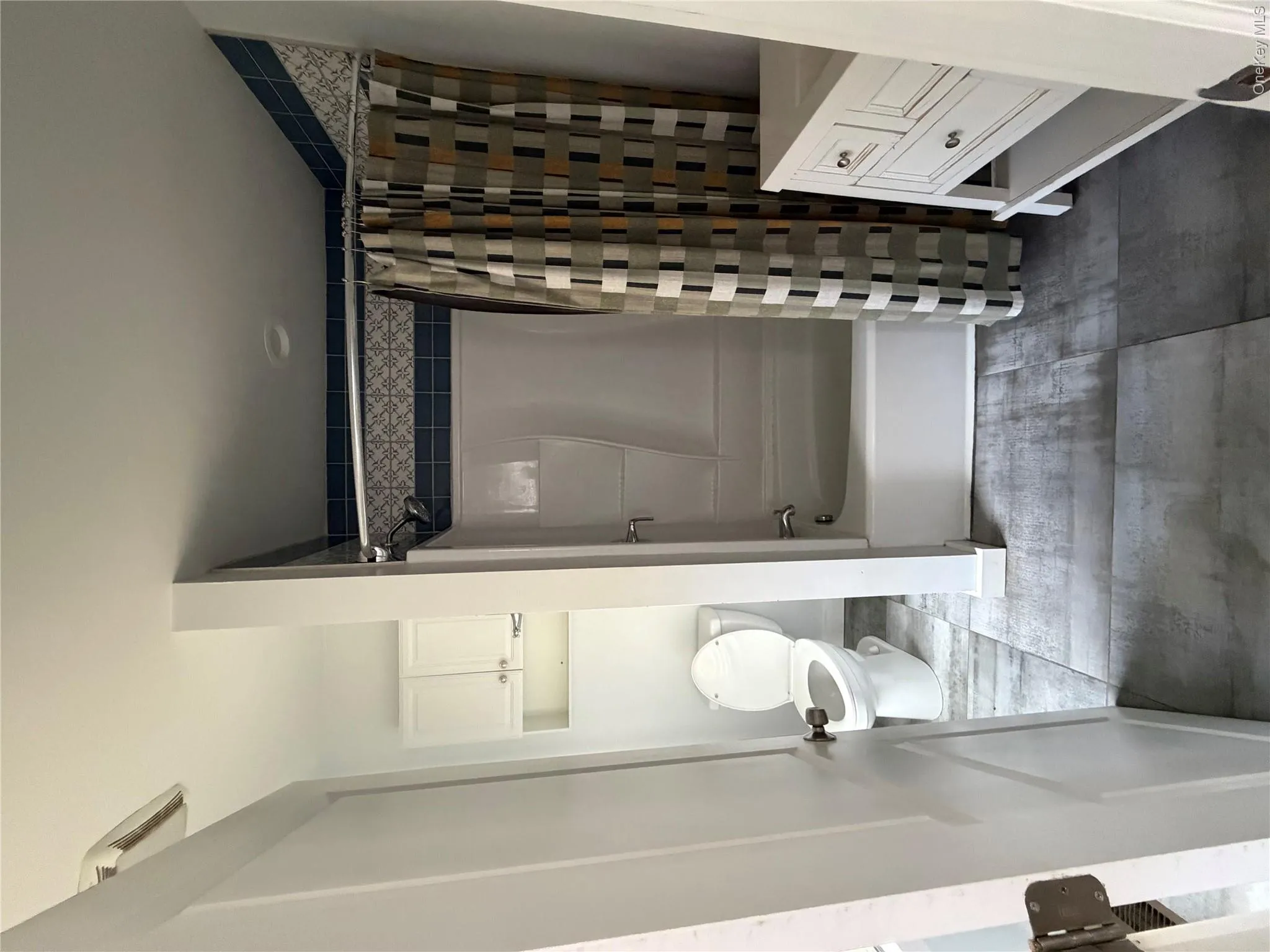 91 River Avenue, Brookhaven, NY, 3 Bedroom Bedrooms, 4 Room Rooms,1 BathroomBathrooms,Residential Lease,For Rent,River,0,1043425 91 River Avenue, Brookhaven, NY, 3 Bedroom Bedrooms, 4 Room Rooms,1 BathroomBathrooms,Residential Lease,For Rent,River,0,1043425