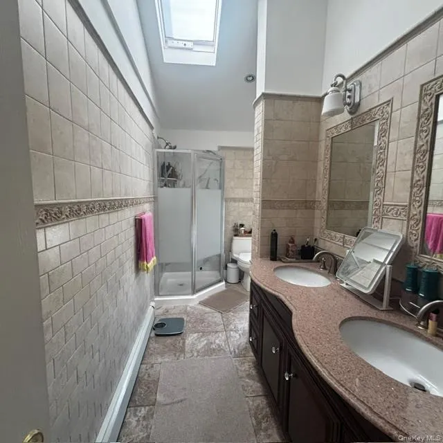 70 Gateway Drive, Babylon, NY, 5 Bedrooms Bedrooms, 11 Rooms Rooms,3 BathroomsBathrooms,Residential,For Rent,Gateway,0,1043427 70 Gateway Drive, Babylon, NY, 5 Bedrooms Bedrooms, 11 Rooms Rooms,3 BathroomsBathrooms,Residential,For Rent,Gateway,0,1043427