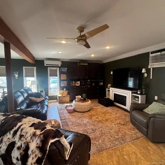 70 Gateway Drive, Babylon, NY, 5 Bedrooms Bedrooms, 11 Rooms Rooms,3 BathroomsBathrooms,Residential,For Rent,Gateway,0,1043427 70 Gateway Drive, Babylon, NY, 5 Bedrooms Bedrooms, 11 Rooms Rooms,3 BathroomsBathrooms,Residential,For Rent,Gateway,0,1043427