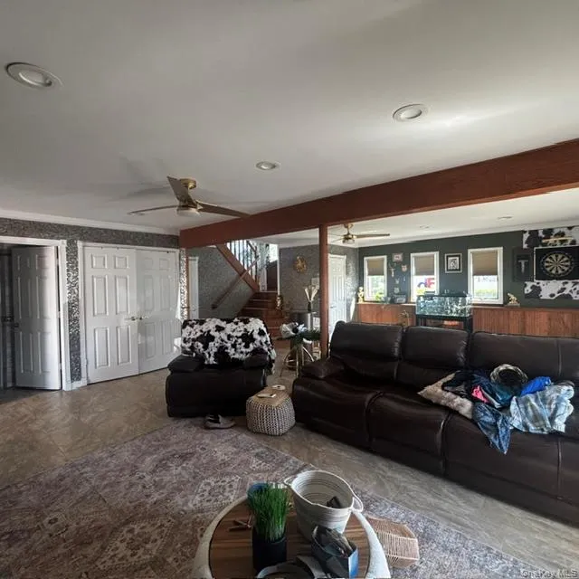 70 Gateway Drive, Babylon, NY, 5 Bedrooms Bedrooms, 11 Rooms Rooms,3 BathroomsBathrooms,Residential,For Rent,Gateway,0,1043427 70 Gateway Drive, Babylon, NY, 5 Bedrooms Bedrooms, 11 Rooms Rooms,3 BathroomsBathrooms,Residential,For Rent,Gateway,0,1043427