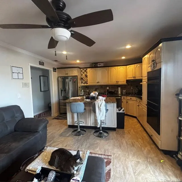 70 Gateway Drive, Babylon, NY, 5 Bedrooms Bedrooms, 11 Rooms Rooms,3 BathroomsBathrooms,Residential,For Rent,Gateway,0,1043427 70 Gateway Drive, Babylon, NY, 5 Bedrooms Bedrooms, 11 Rooms Rooms,3 BathroomsBathrooms,Residential,For Rent,Gateway,0,1043427