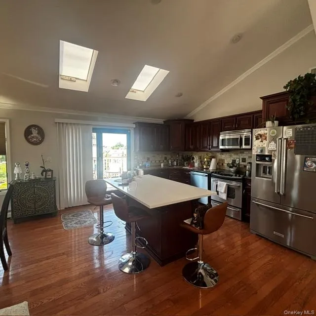 70 Gateway Drive, Babylon, NY, 5 Bedrooms Bedrooms, 11 Rooms Rooms,3 BathroomsBathrooms,Residential,For Rent,Gateway,0,1043427 70 Gateway Drive, Babylon, NY, 5 Bedrooms Bedrooms, 11 Rooms Rooms,3 BathroomsBathrooms,Residential,For Rent,Gateway,0,1043427
