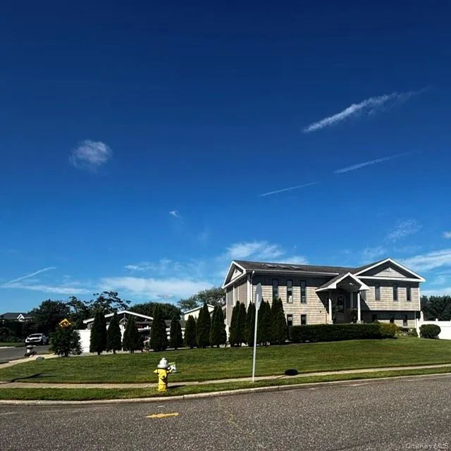 70 Gateway Drive, Babylon, NY, 5 Bedrooms Bedrooms, 11 Rooms Rooms,3 BathroomsBathrooms,Residential,For Rent,Gateway,0,1043427 70 Gateway Drive, Babylon, NY, 5 Bedrooms Bedrooms, 11 Rooms Rooms,3 BathroomsBathrooms,Residential,For Rent,Gateway,0,1043427