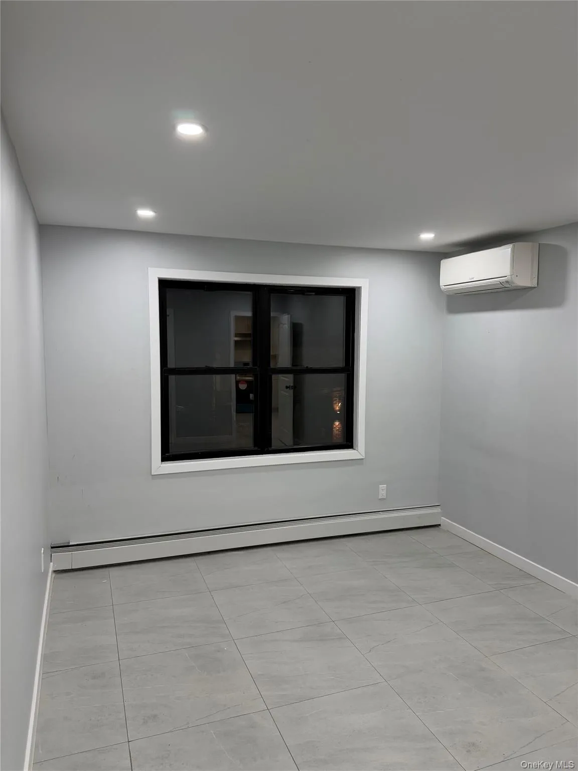 206 Bedford Avenue, Hempstead, NY, 1 Bedroom Bedrooms, 4 Rooms Rooms,1 BathroomBathrooms,Residential Lease,For Rent,Bedford,0,1043428 206 Bedford Avenue, Hempstead, NY, 1 Bedroom Bedrooms, 4 Rooms Rooms,1 BathroomBathrooms,Residential Lease,For Rent,Bedford,0,1043428