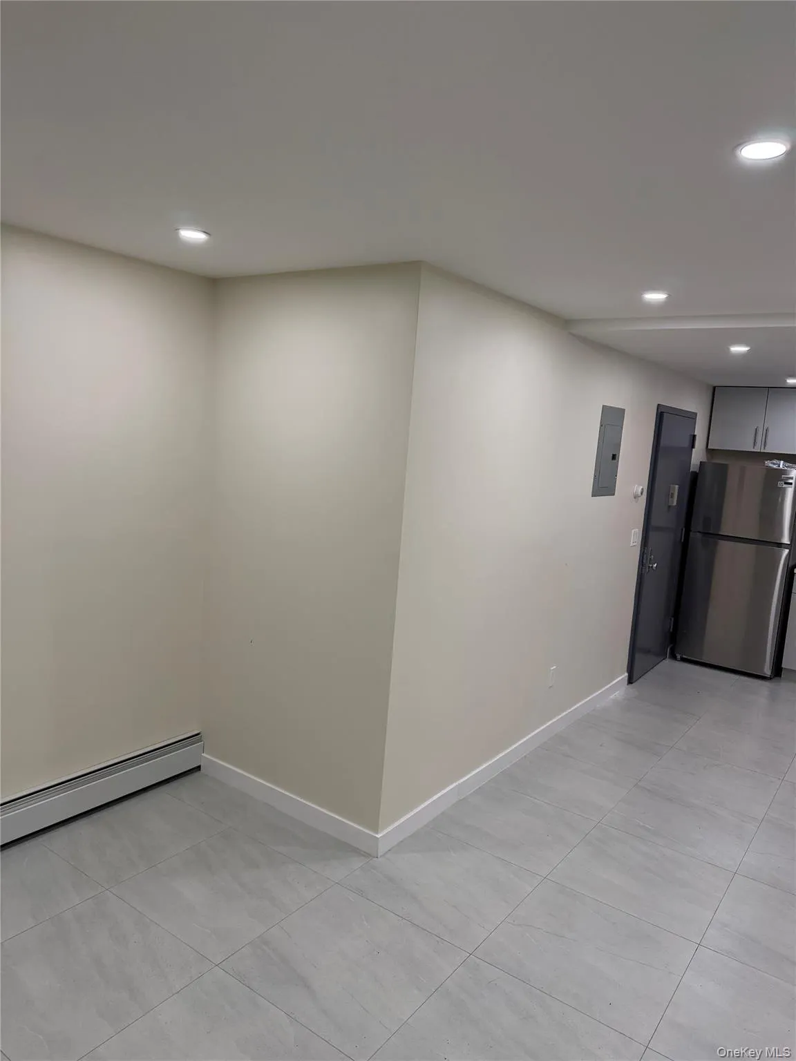 206 Bedford Avenue, Hempstead, NY, 1 Bedroom Bedrooms, 4 Rooms Rooms,1 BathroomBathrooms,Residential Lease,For Rent,Bedford,0,1043428 206 Bedford Avenue, Hempstead, NY, 1 Bedroom Bedrooms, 4 Rooms Rooms,1 BathroomBathrooms,Residential Lease,For Rent,Bedford,0,1043428